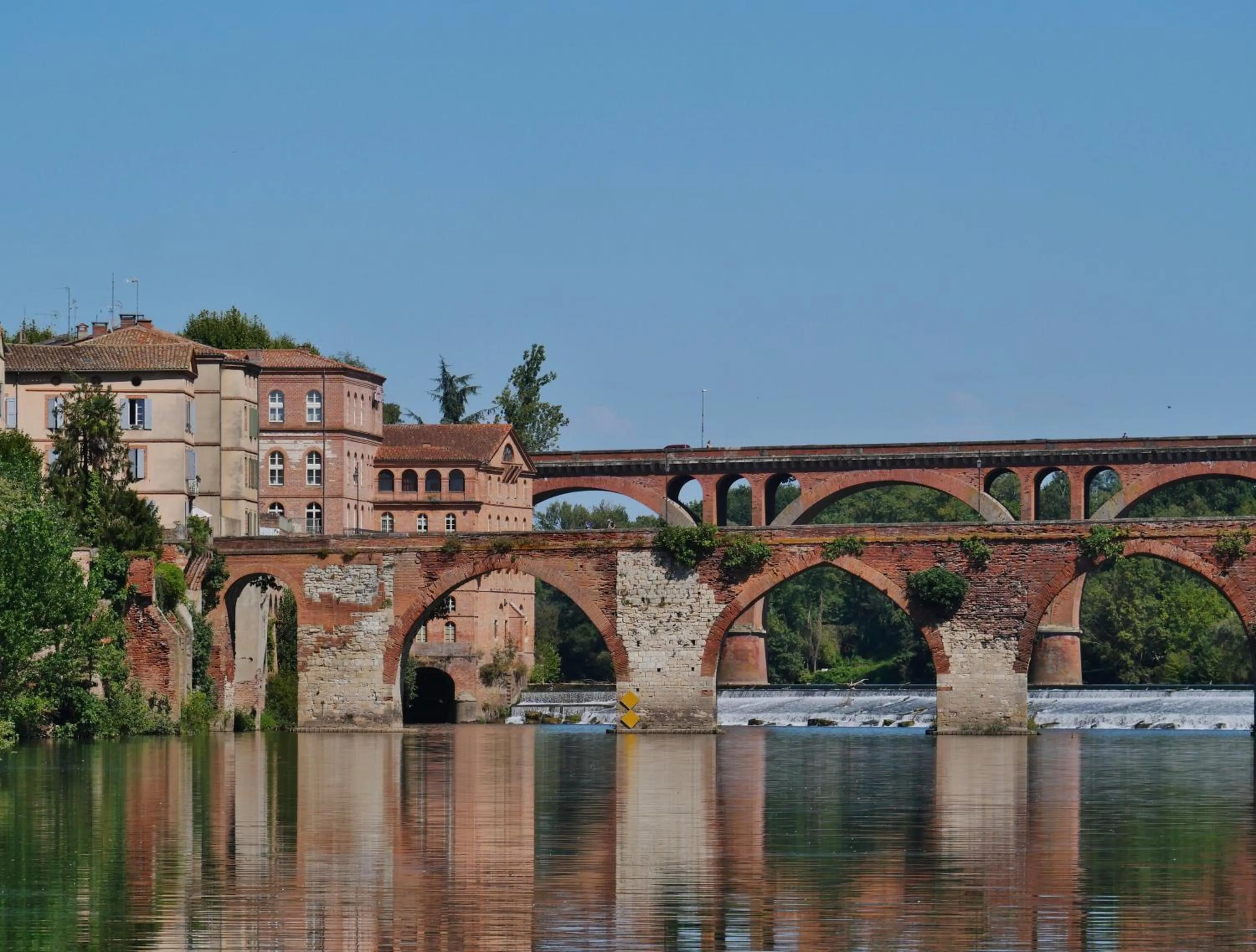 City view in Chambre d'Elvire