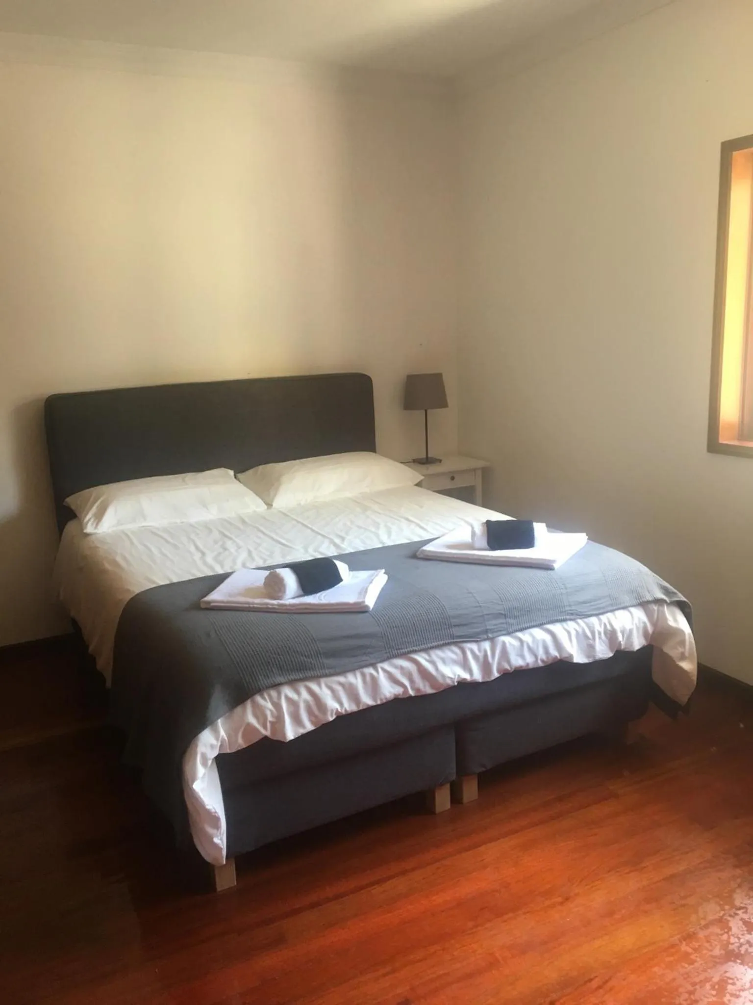 Bed in Catloc & Kitcat Alojamento Local