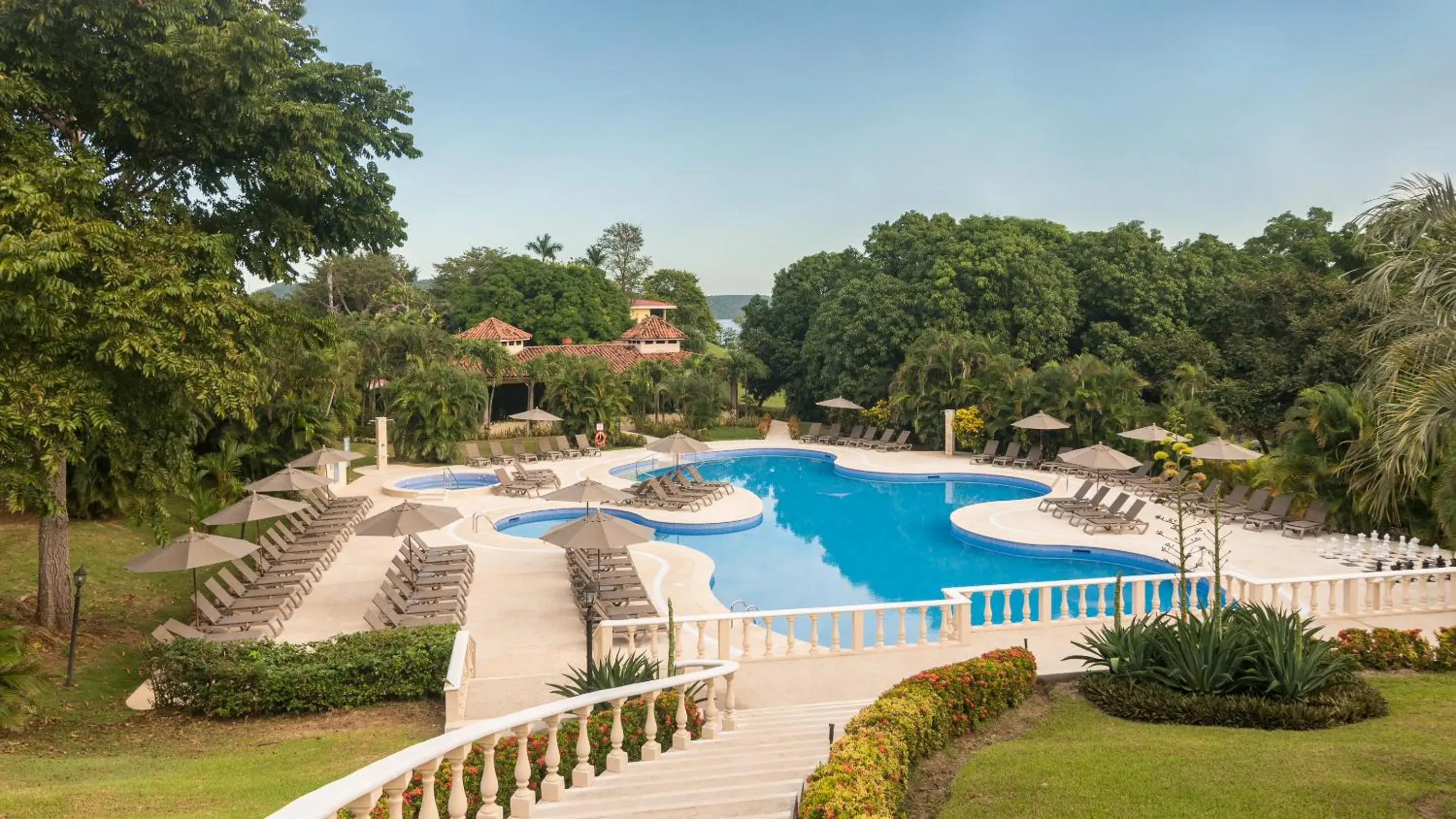 Swimming pool in Occidental Papagayo - Adults Only All Inclusive Swimming pool in Occidental Papagayo - Adults Only All Inclusive