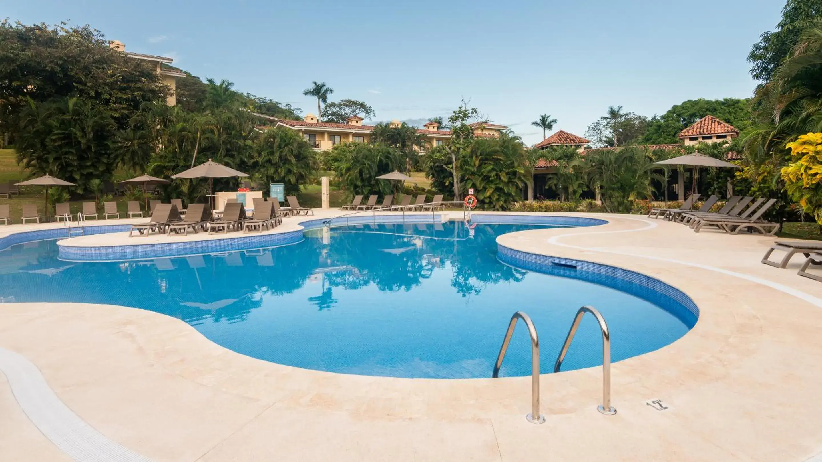 Swimming pool in Occidental Papagayo - Adults Only All Inclusive Swimming pool in Occidental Papagayo - Adults Only All Inclusive