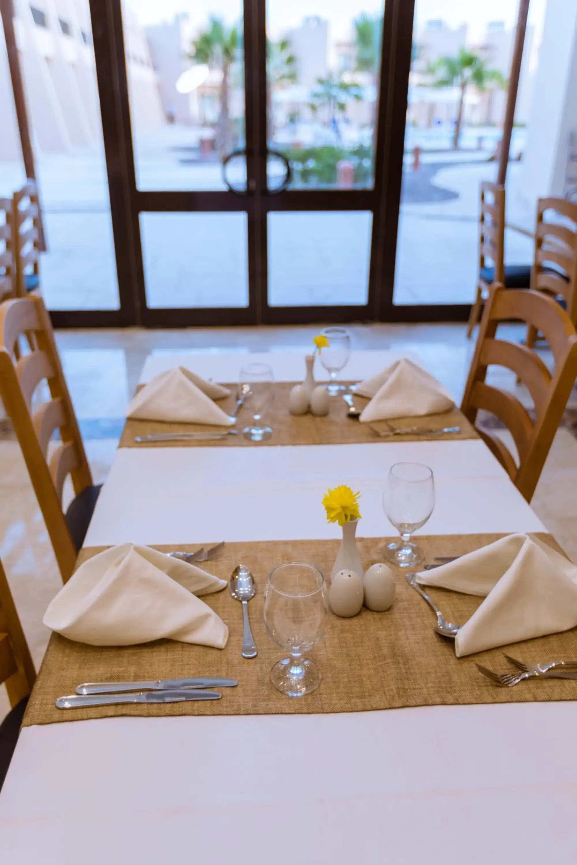 Restaurant/places to eat in Sky View Suites Hotel Restaurant/places to eat in Sky View Suites Hotel