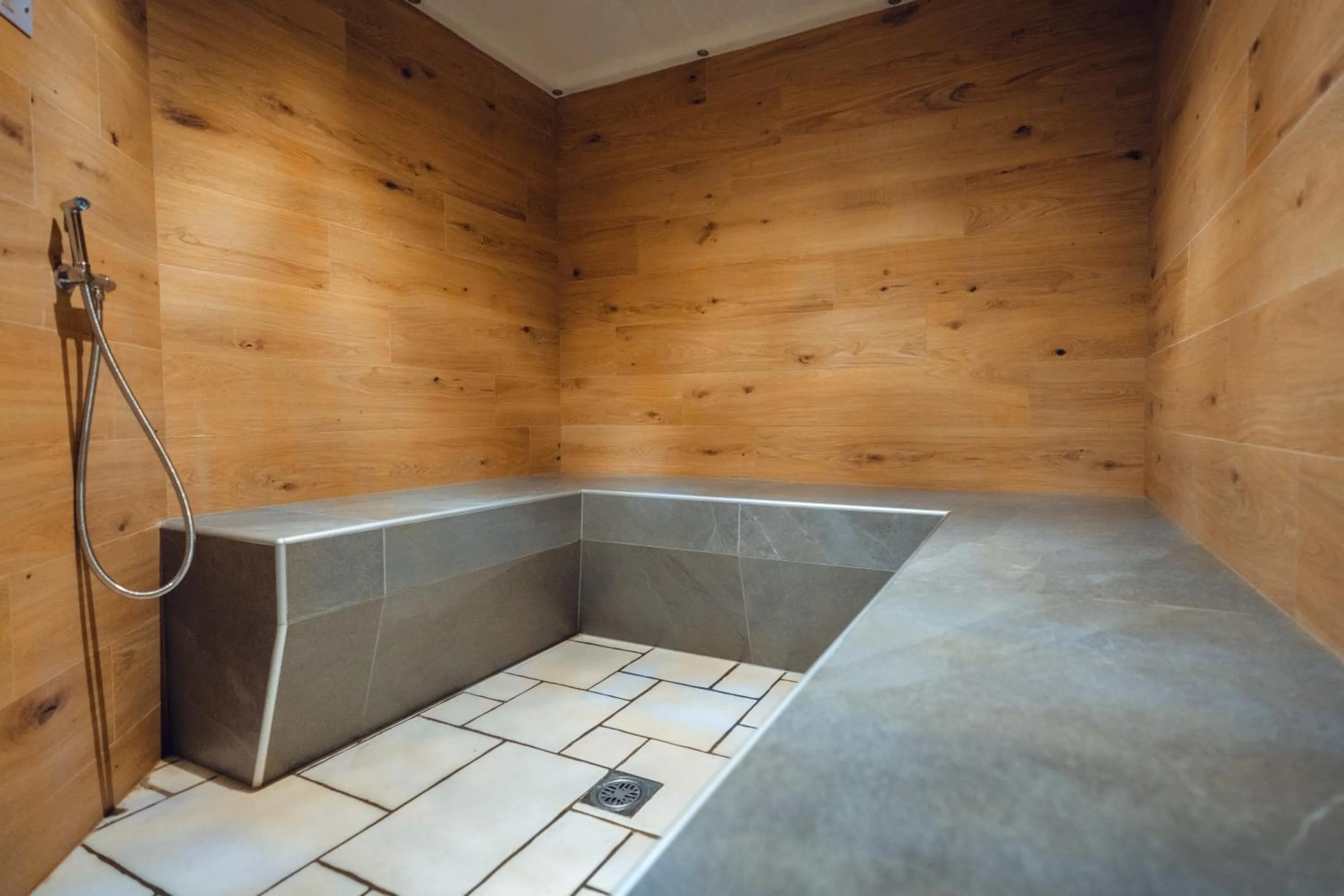 Steam room in Aparthotel Princess