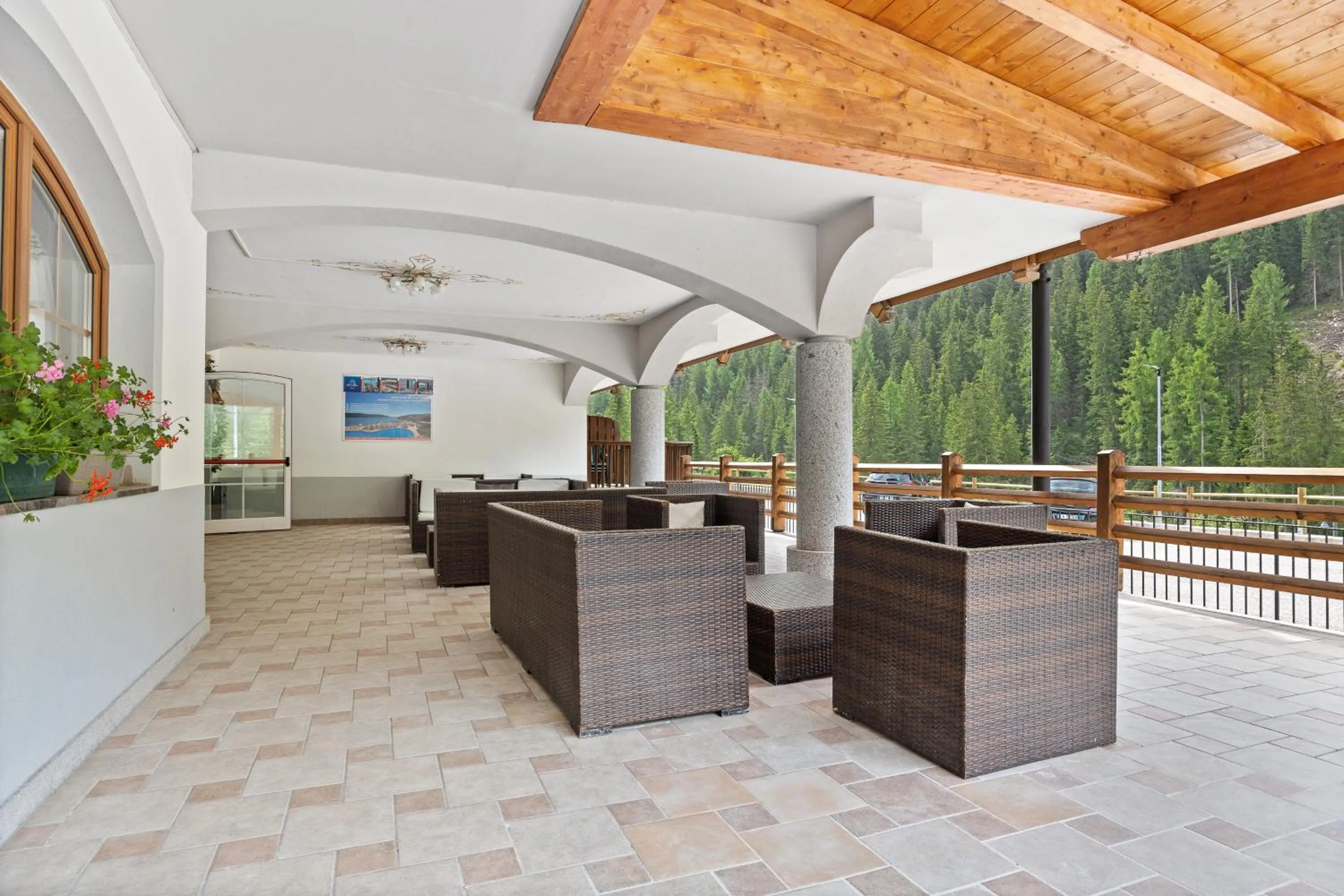 Patio in Aparthotel Princess