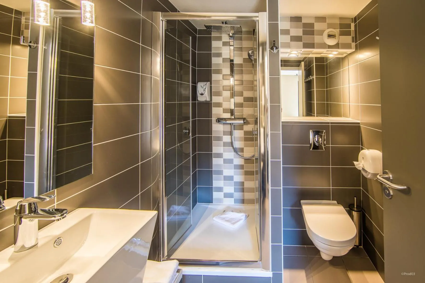 Bathroom in Archipel Volcans