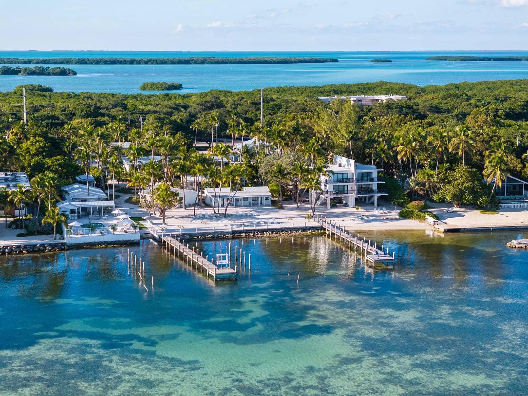 Pines &amp; Palms Resort