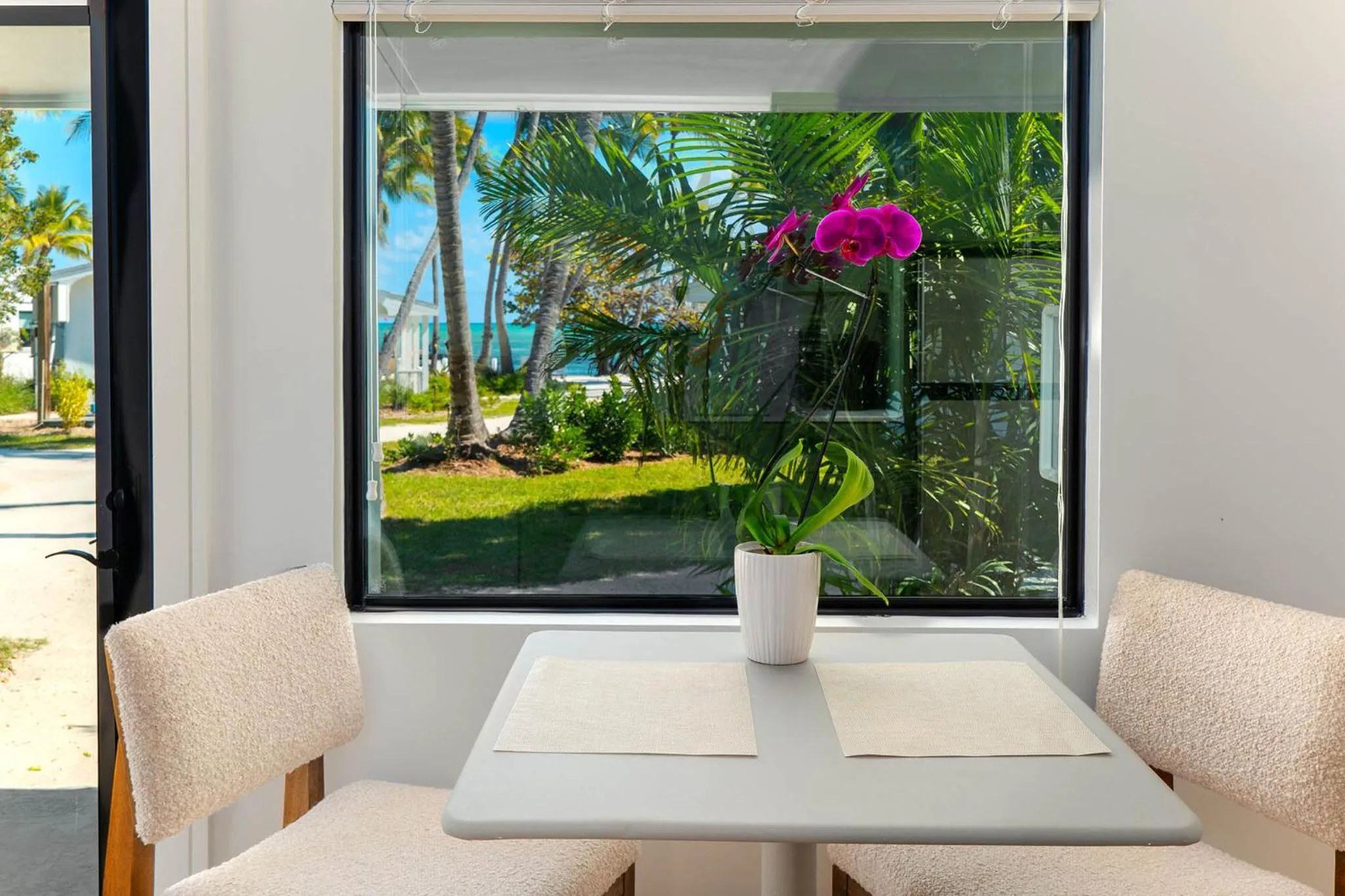 Pines &amp; Palms Resort