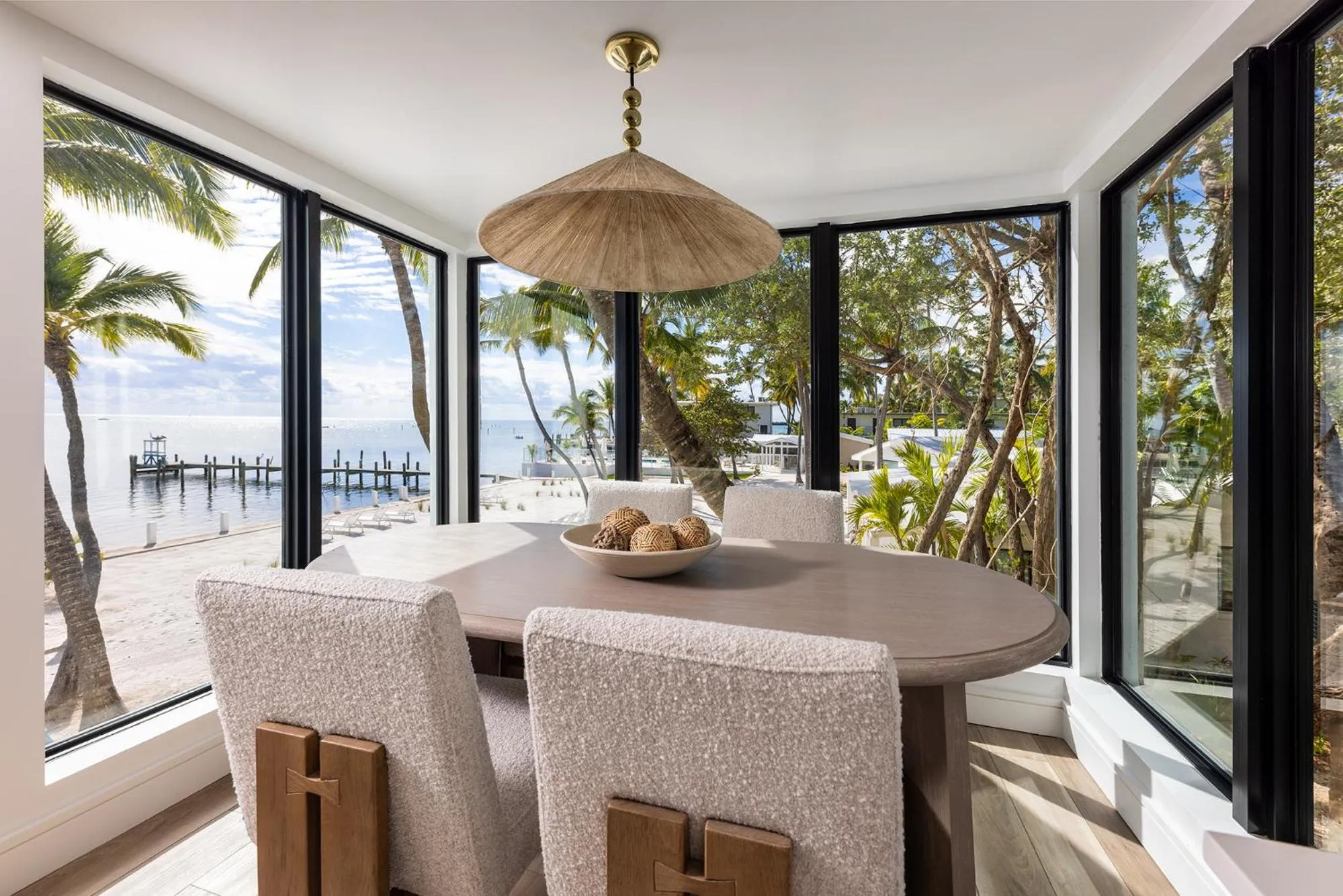 Pines &amp; Palms Resort