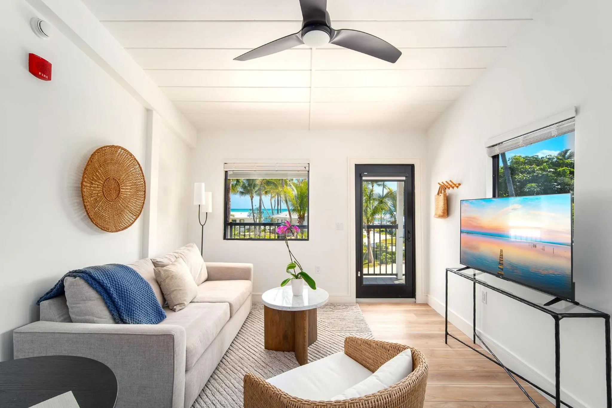 Pines &amp; Palms Resort