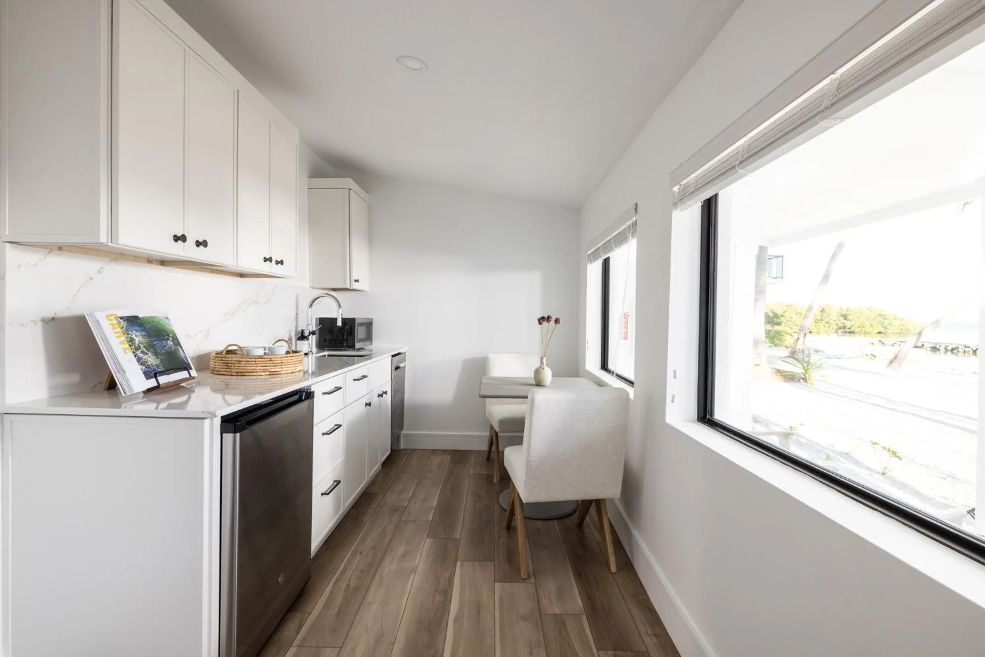 Pines &amp; Palms Resort