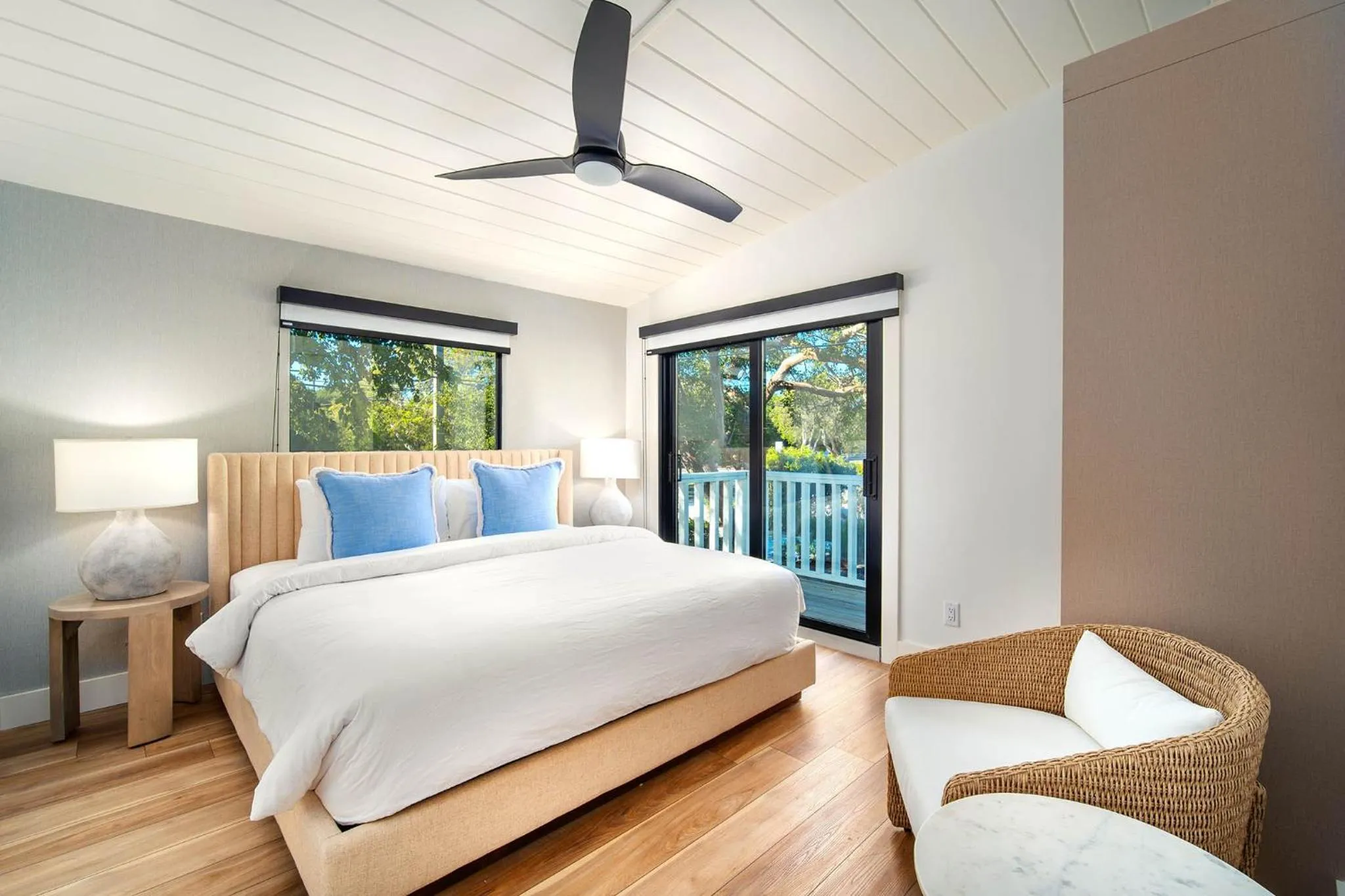 Bed in Pines &amp; Palms Resort