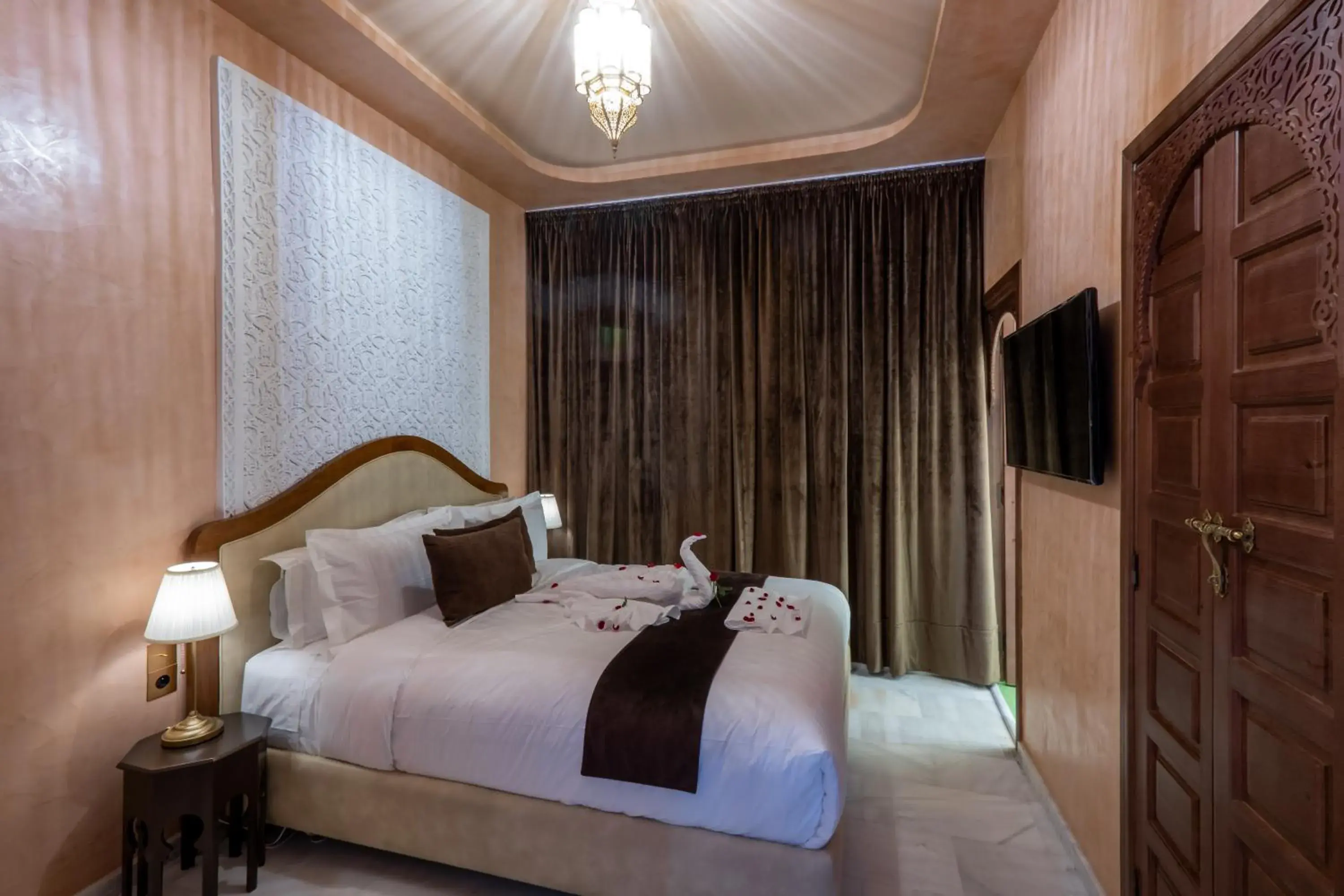 Bed in Riad Mabrouk Bed in Riad Mabrouk