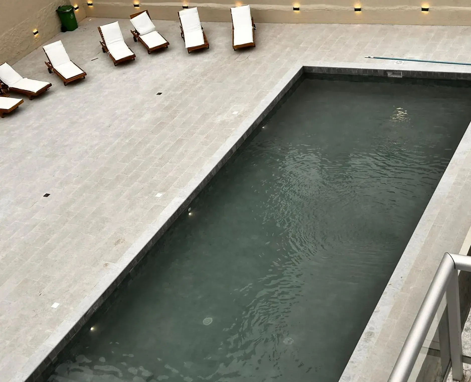 Swimming pool in Hotel Florinda Swimming pool in Hotel Florinda