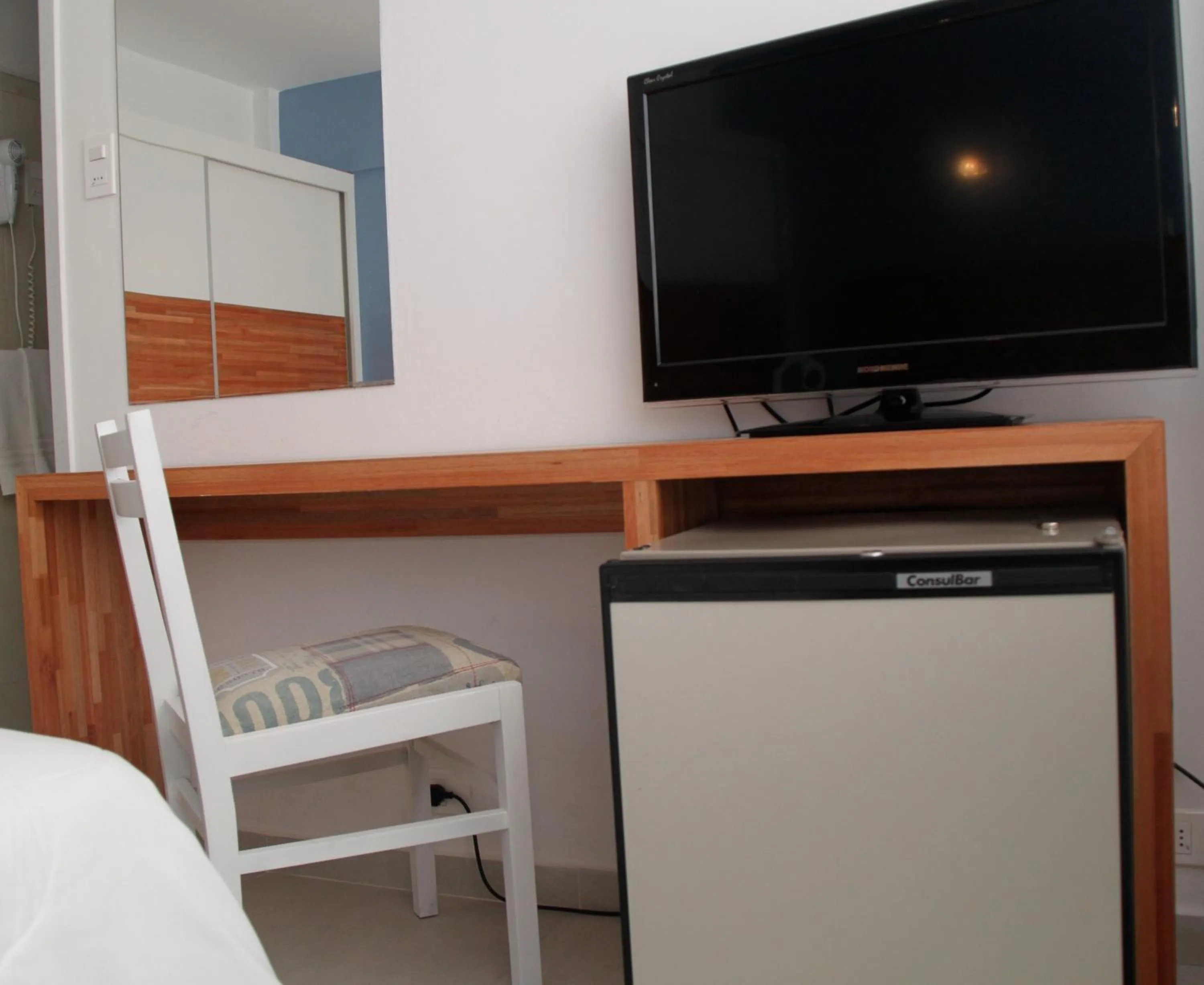 TV and multimedia in Hotel Florinda