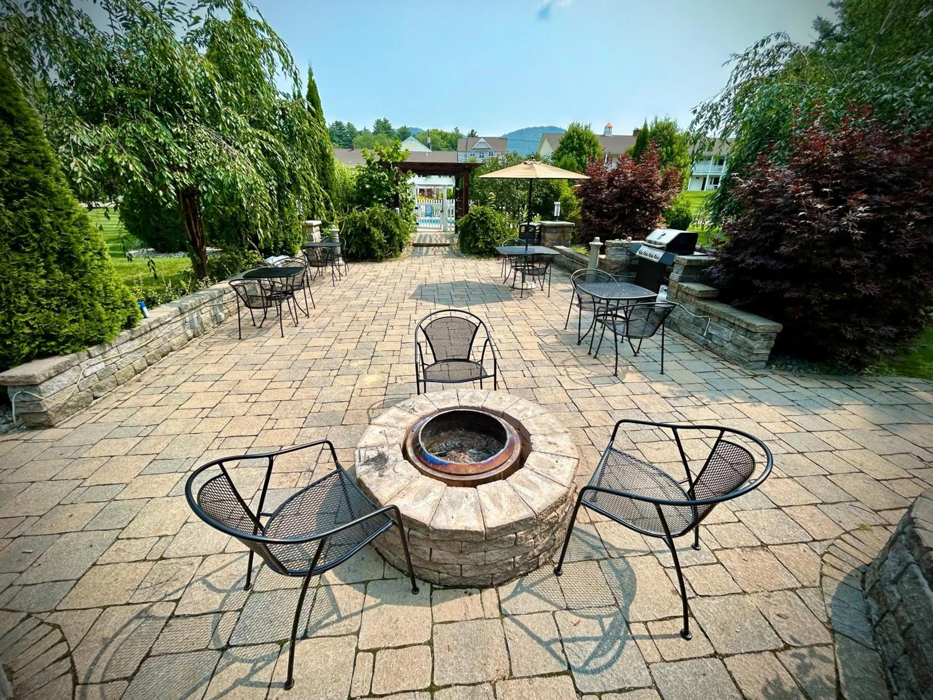 Seating area in Golden Gables Inn