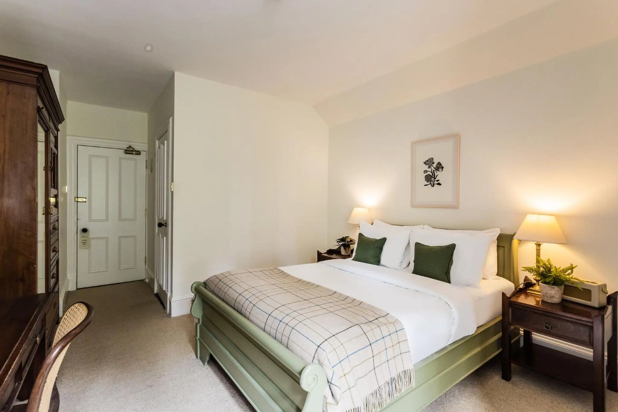 Bedroom, Bed in Craigellachie Hotel of Speyside