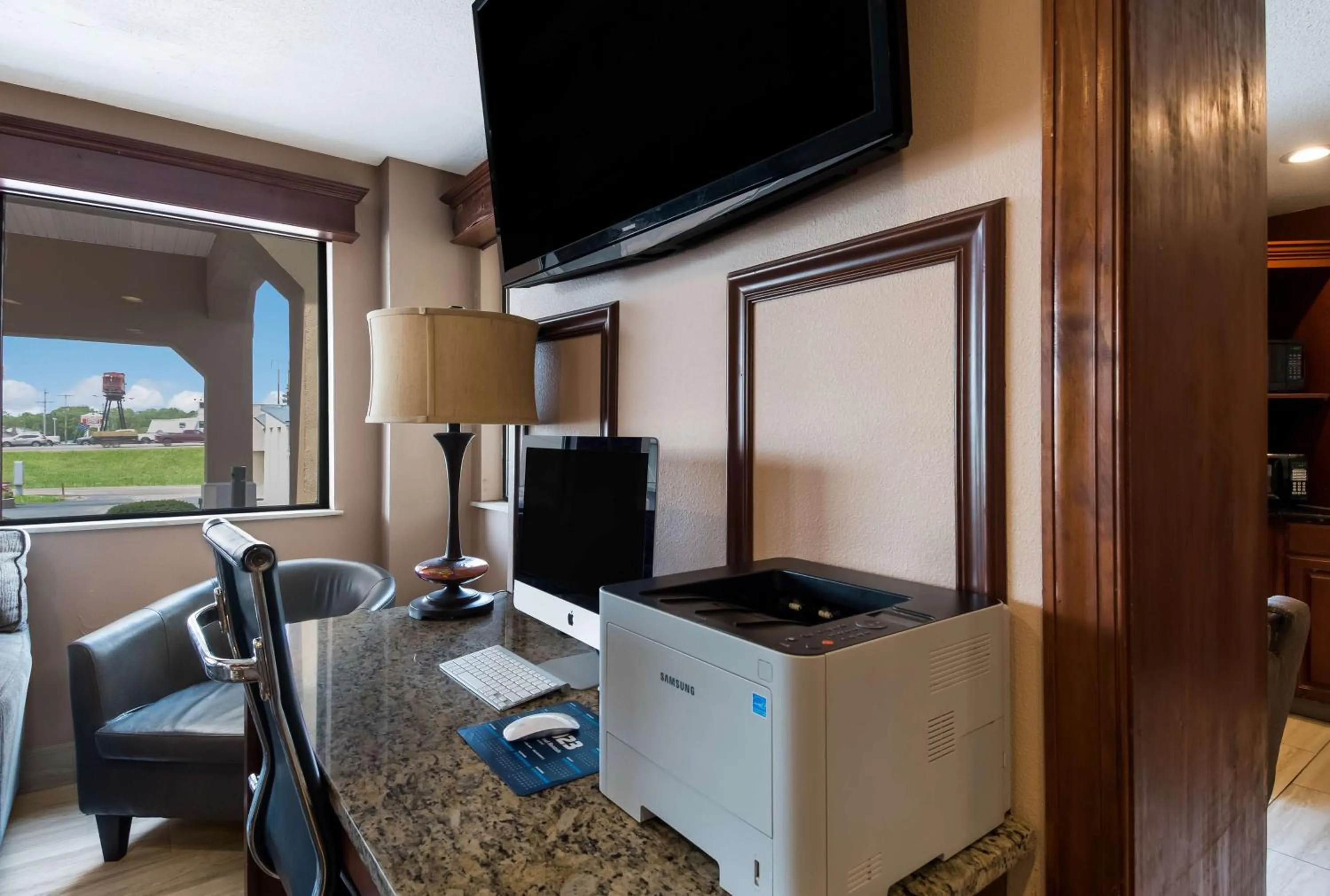 Business facilities in SureStay Plus Hotel by Best Western Jackson