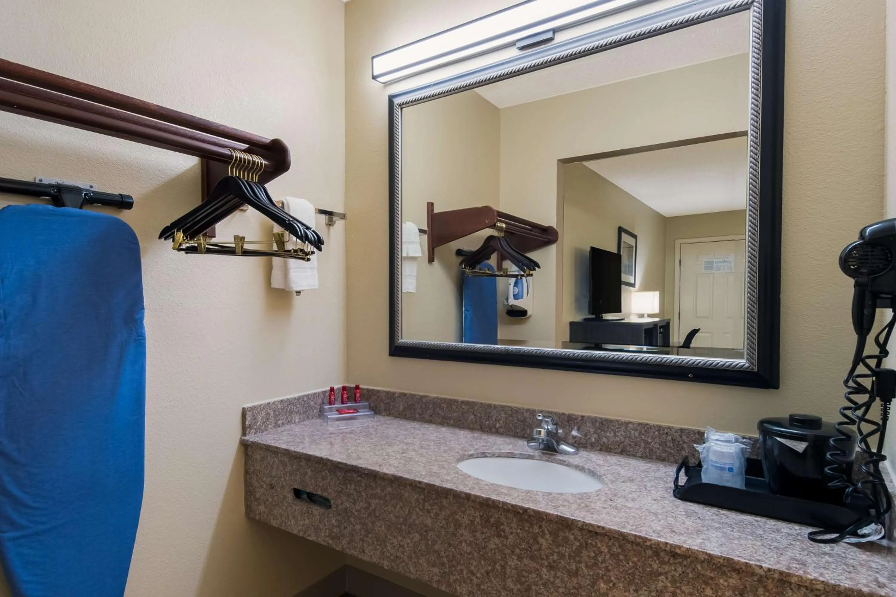 Bathroom in SureStay Plus Hotel by Best Western Jackson