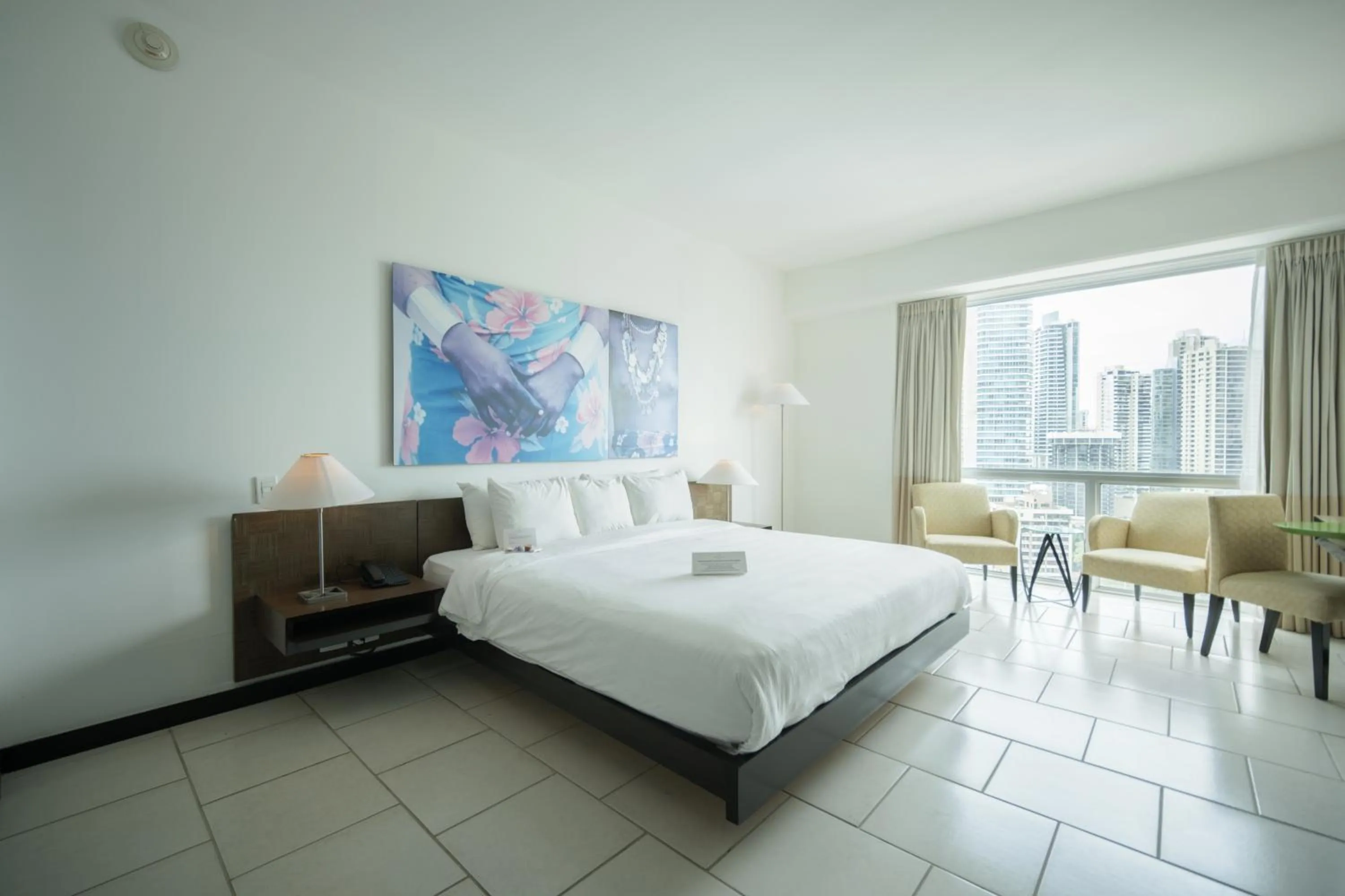 Bed in Decapolis Hotel Panama City