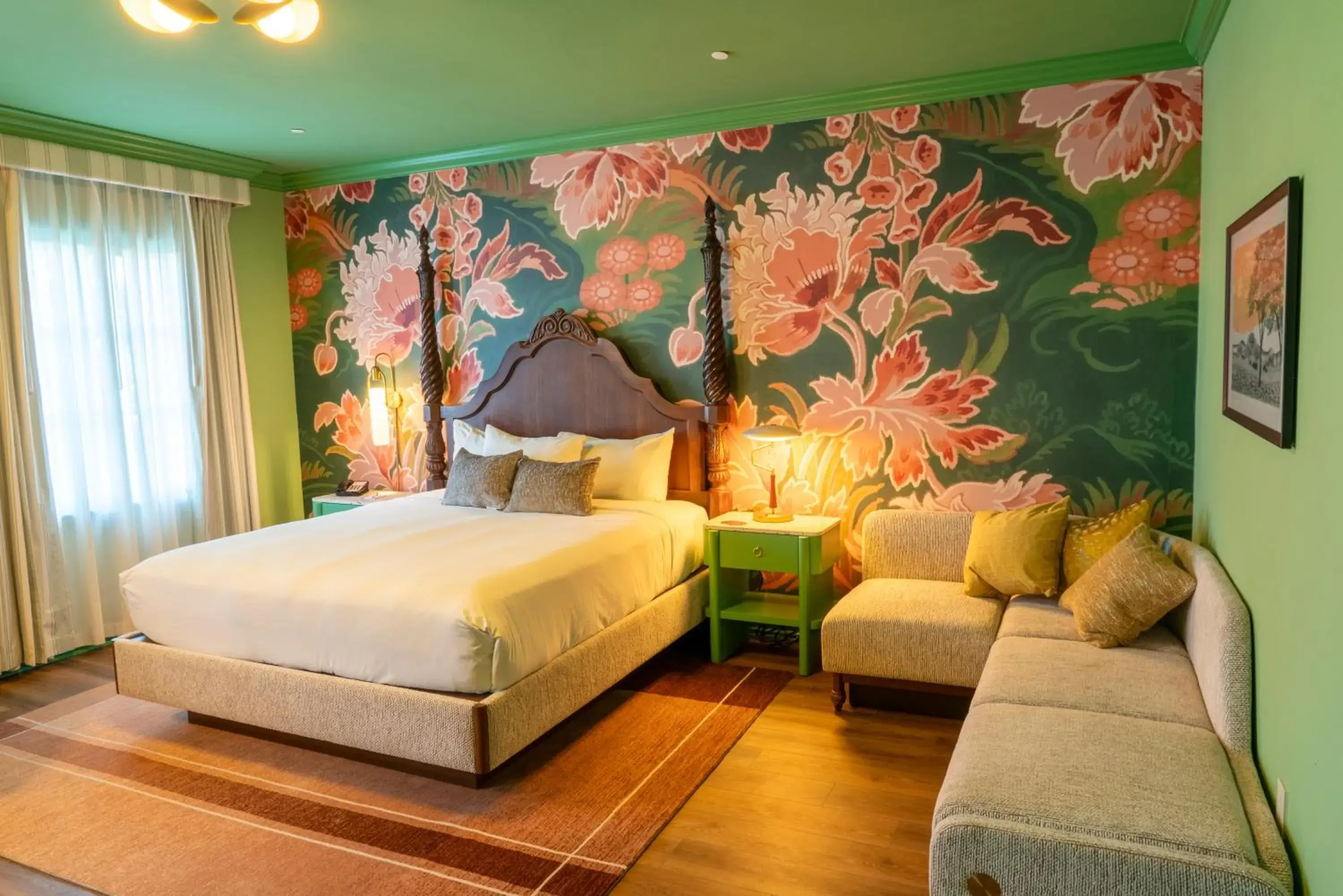 Bed in Carlton Hotel Bed in Carlton Hotel