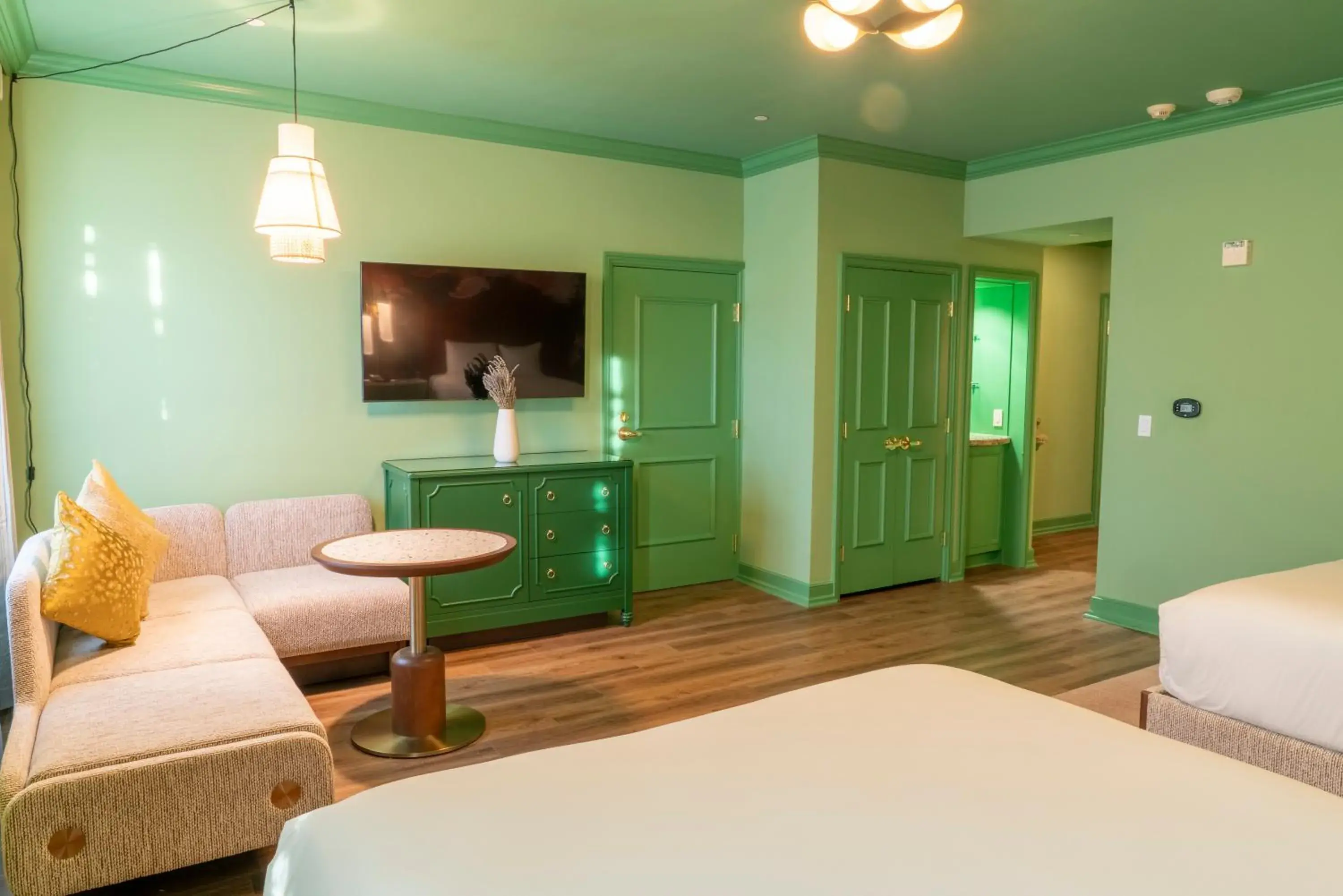 Bed in Carlton Hotel Bed in Carlton Hotel