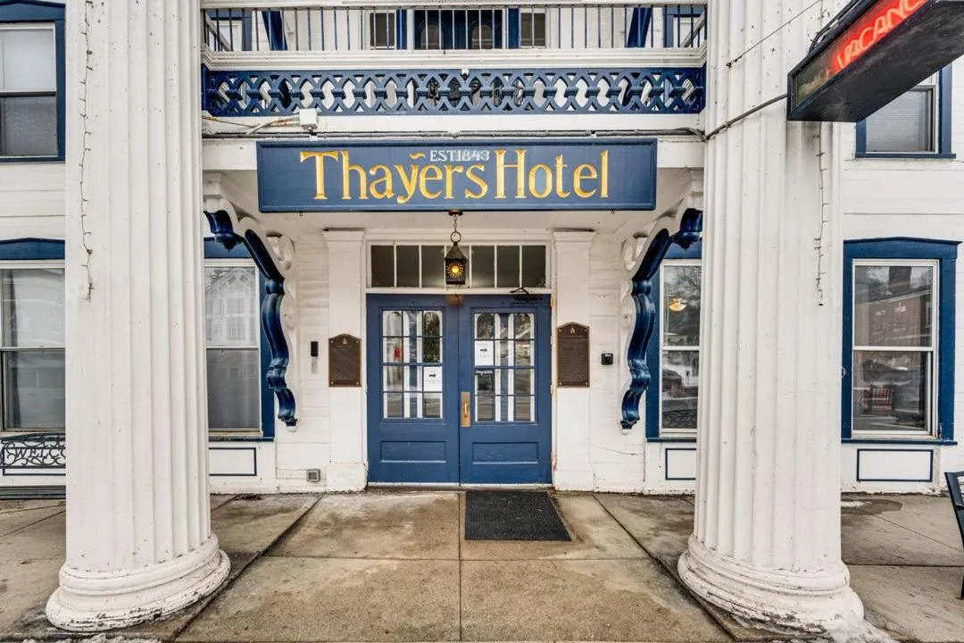 Thayers Inn