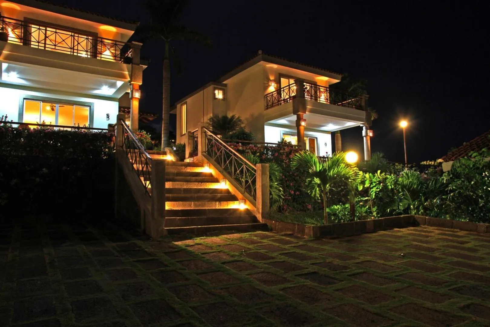 Night in Bahia Del Sol Villas & Condominiums