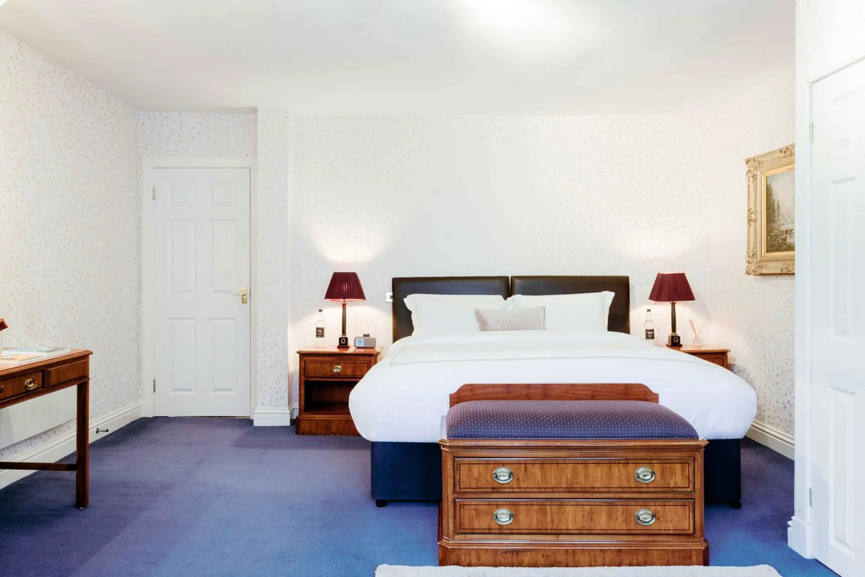 Bed in Muthu Queens Hotel, Oban