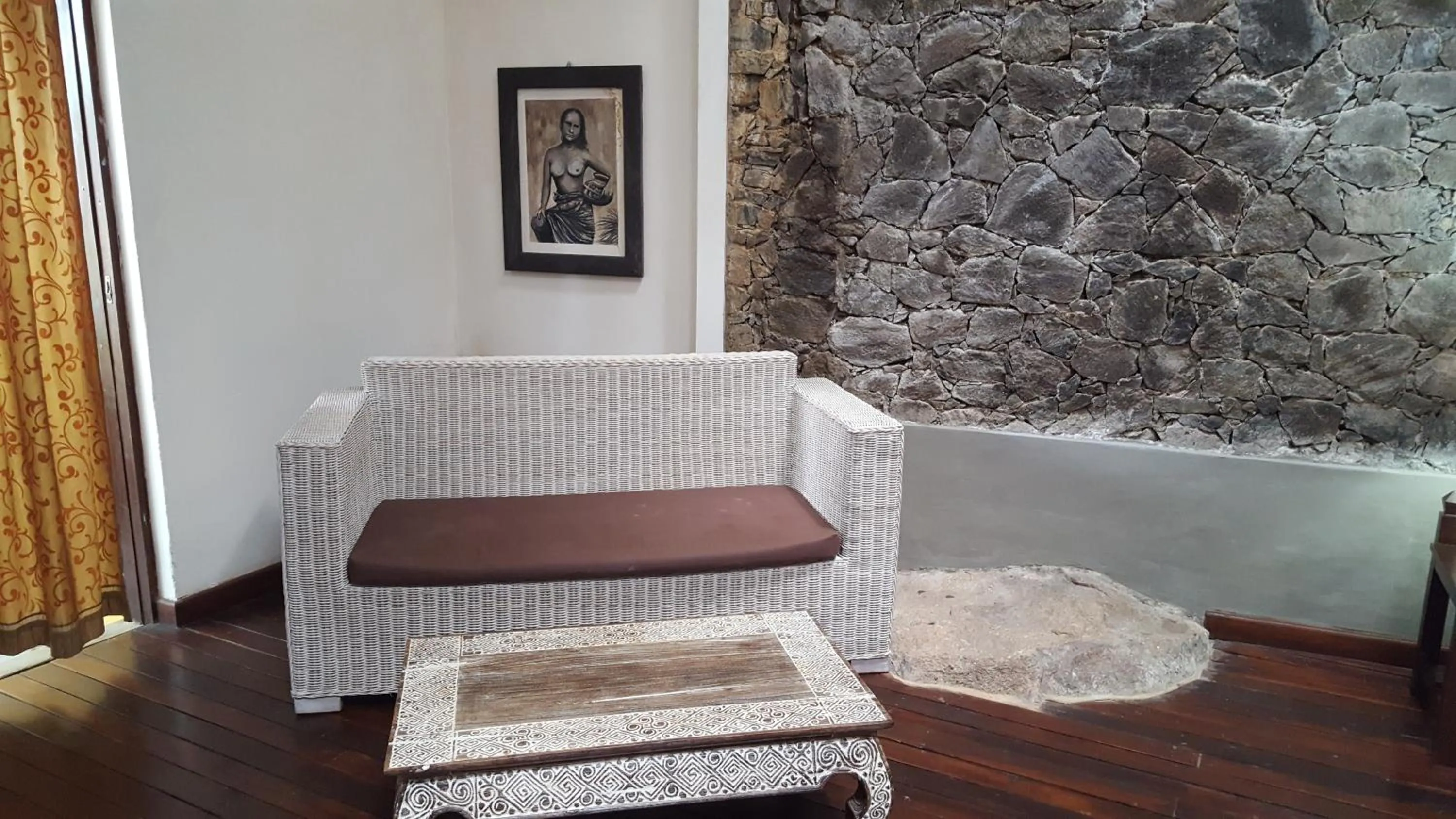 Seating area in Thambapanni Retreat