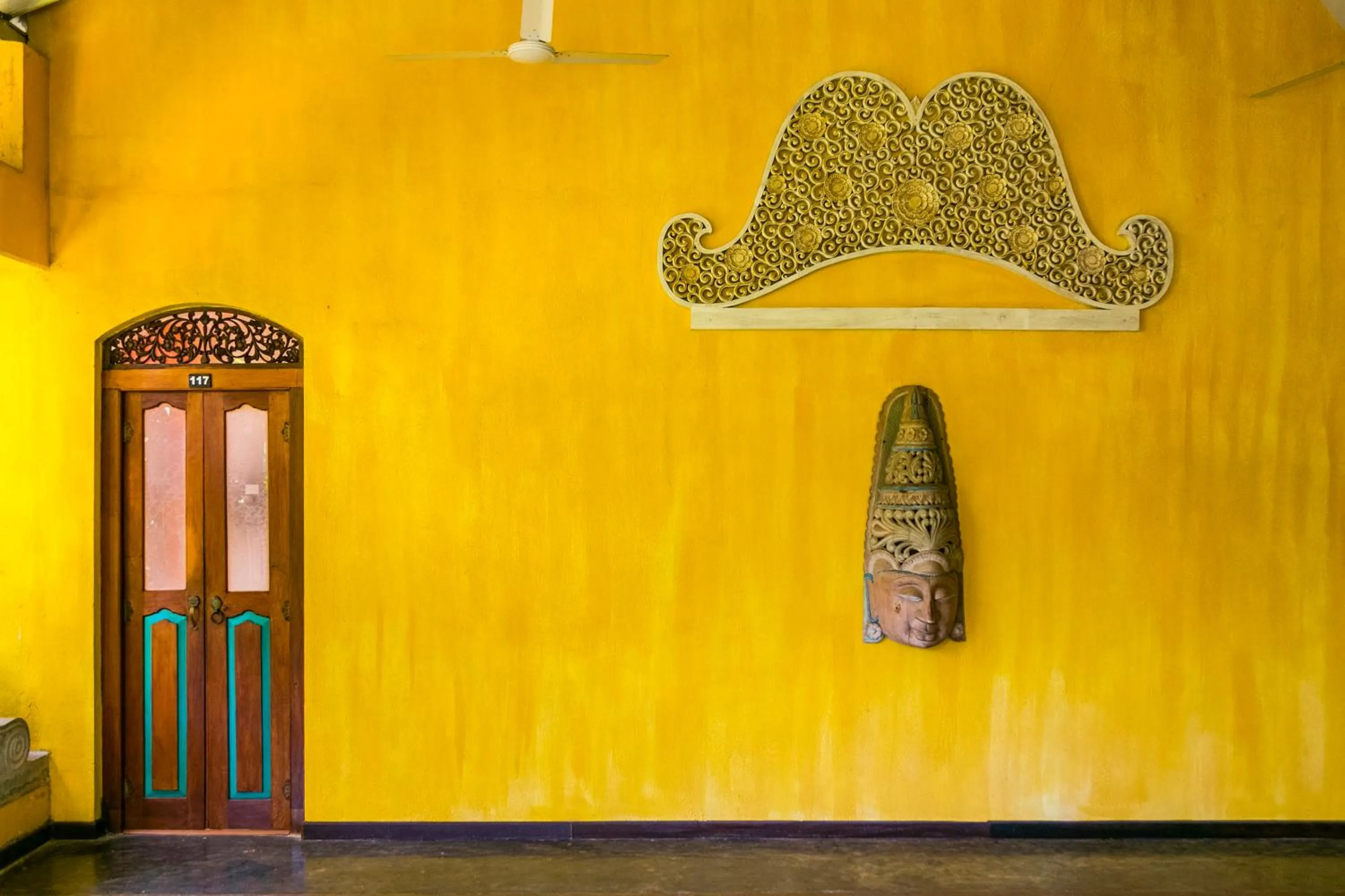 Decorative detail in Thambapanni Retreat