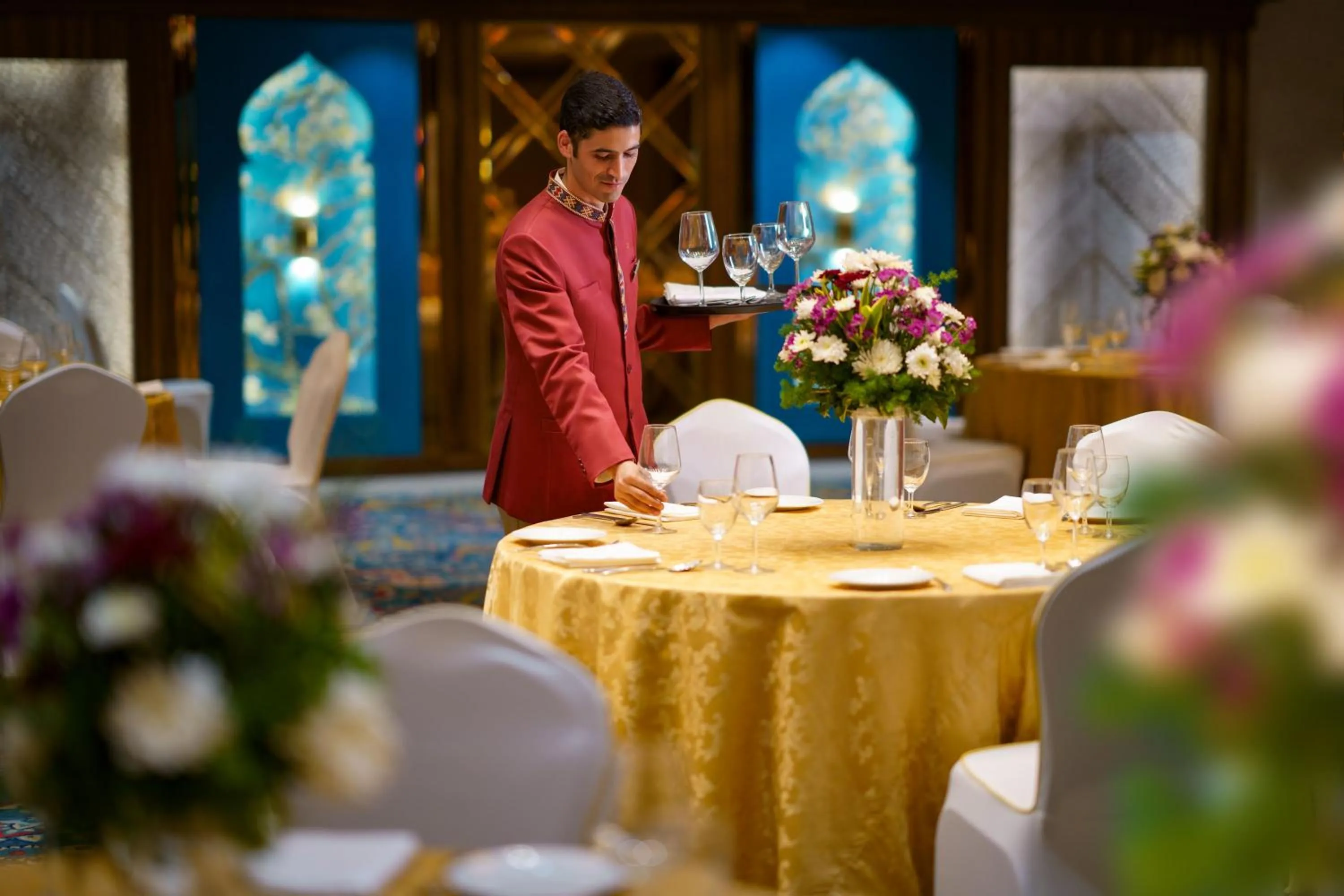 People in Taj Dal View Srinagar