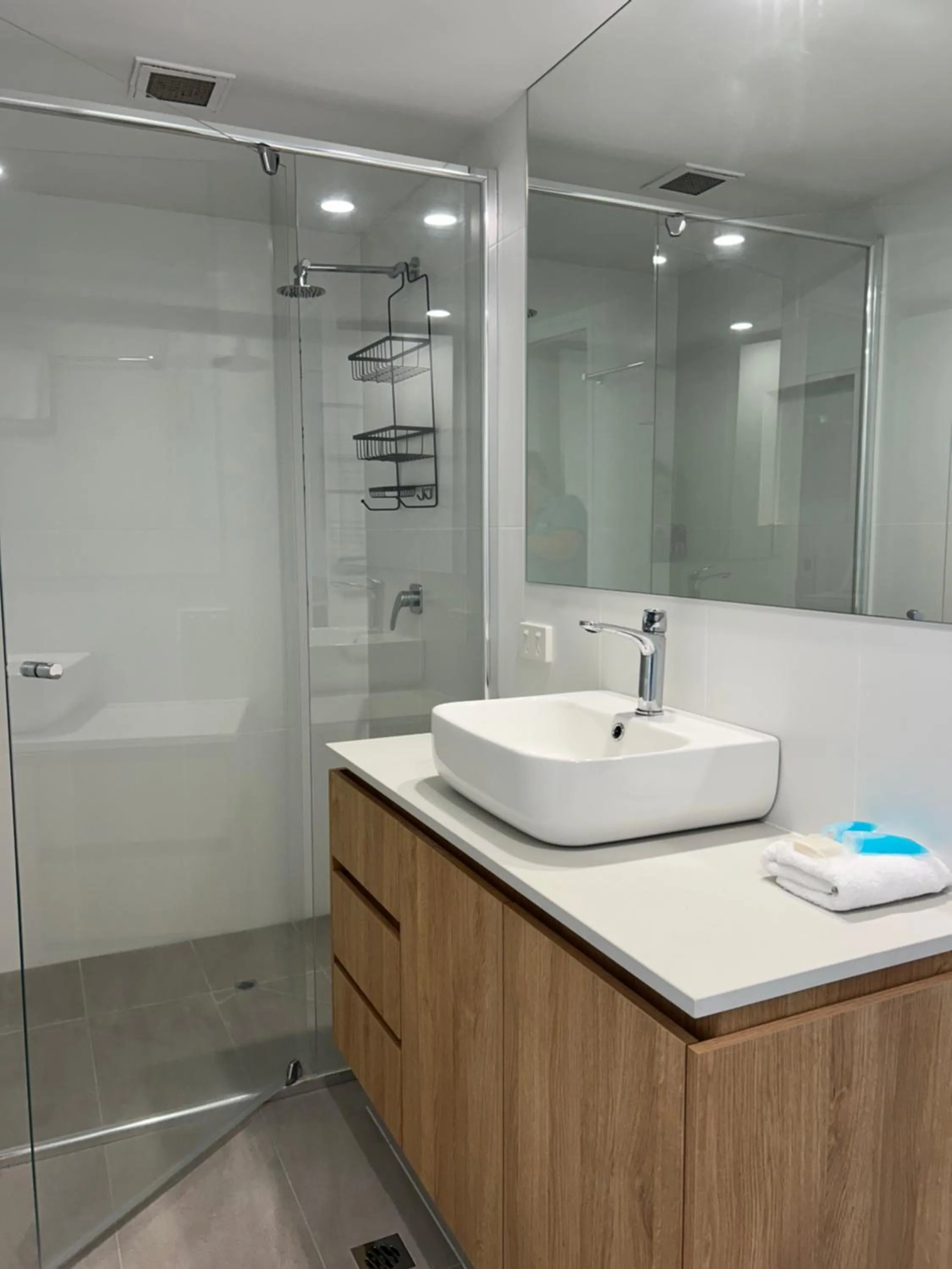 Shower in Bella Mare Coolangatta Beachside Apartments