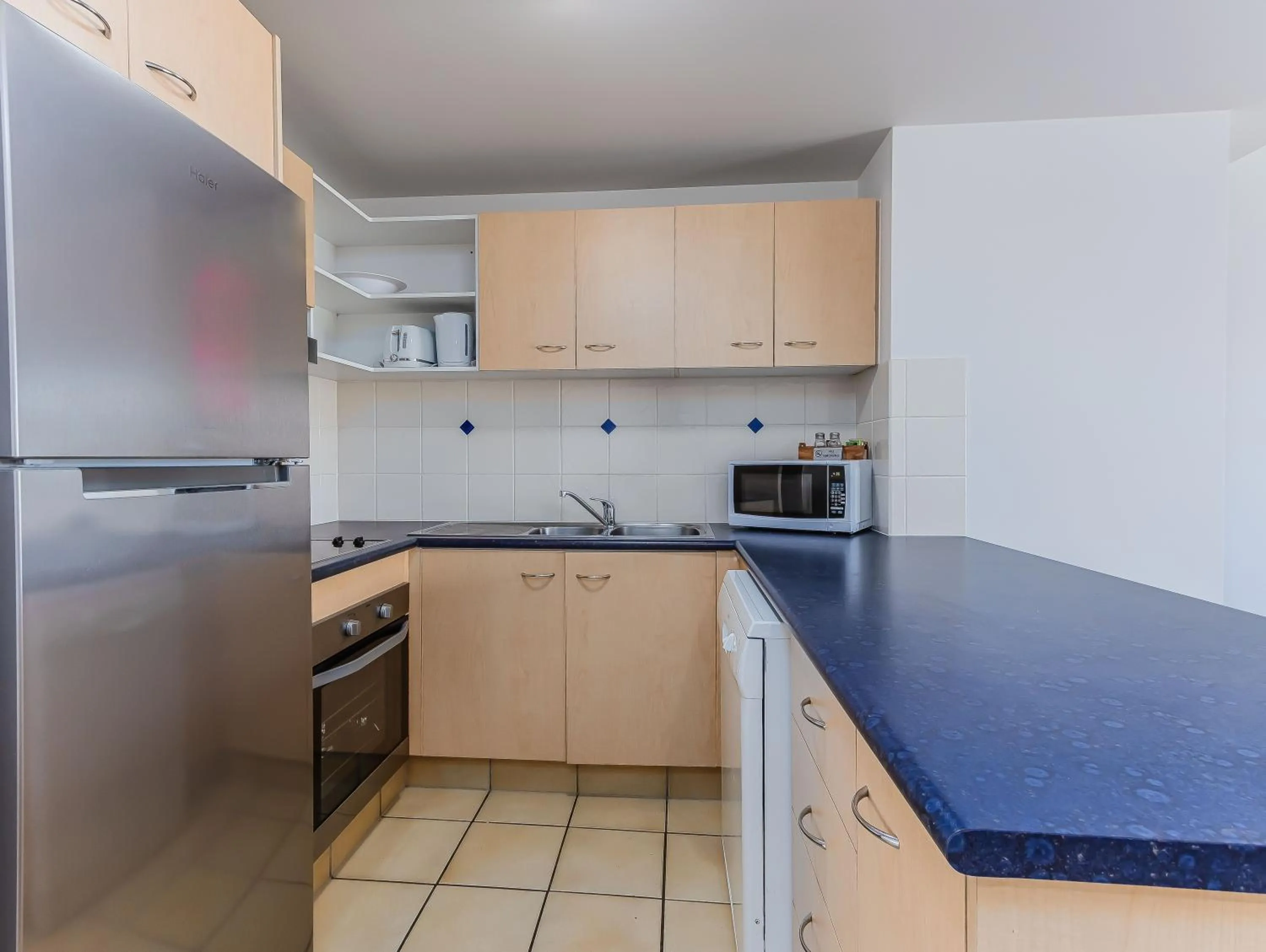 Kitchen or kitchenette in Bella Mare Coolangatta Beachside Apartments