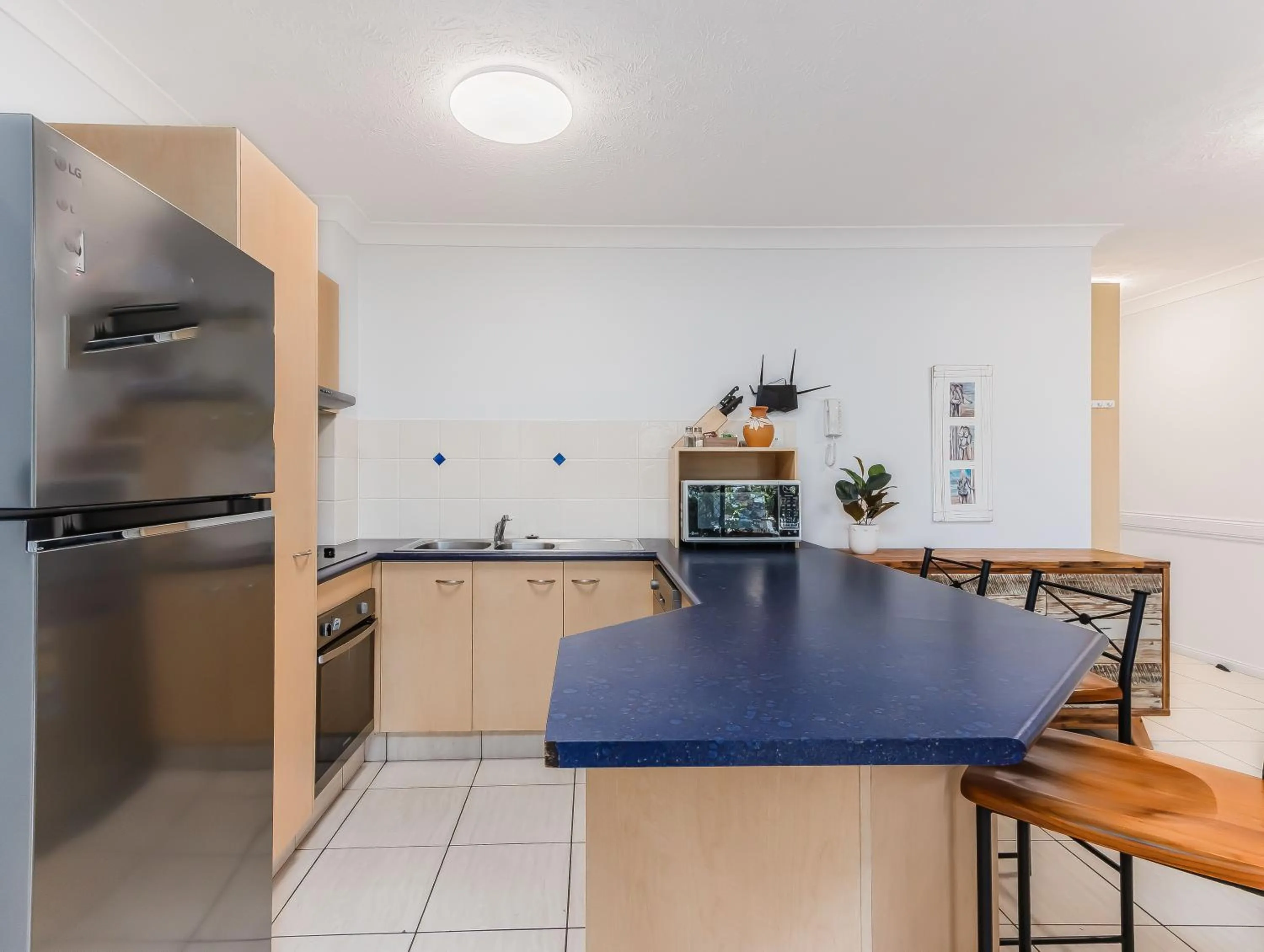 Kitchen or kitchenette in Bella Mare Coolangatta Beachside Apartments