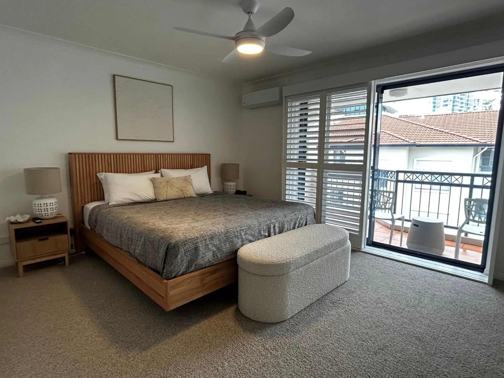 Bed in Bella Mare Coolangatta Beachside Apartments