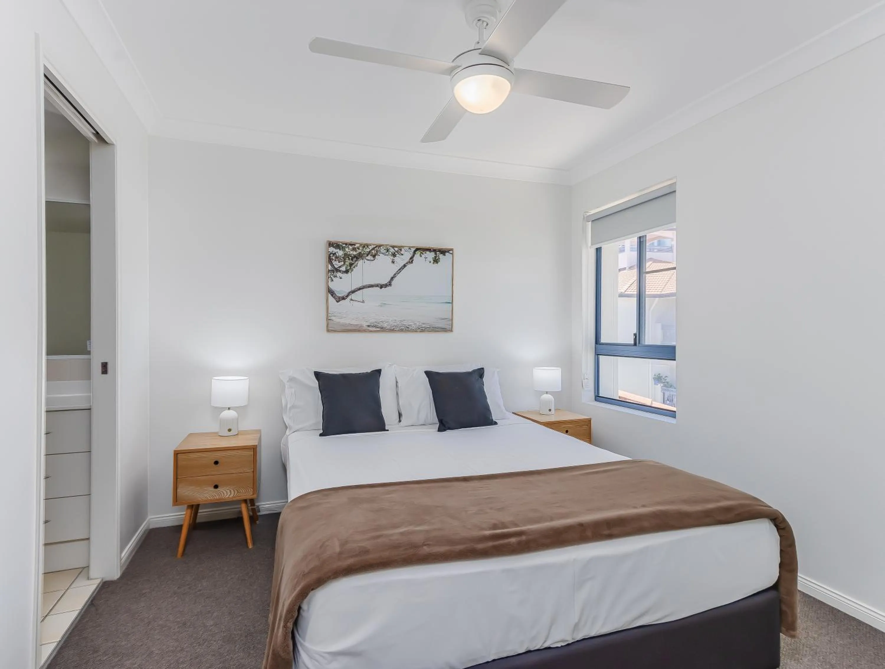 Bed in Bella Mare Coolangatta Beachside Apartments