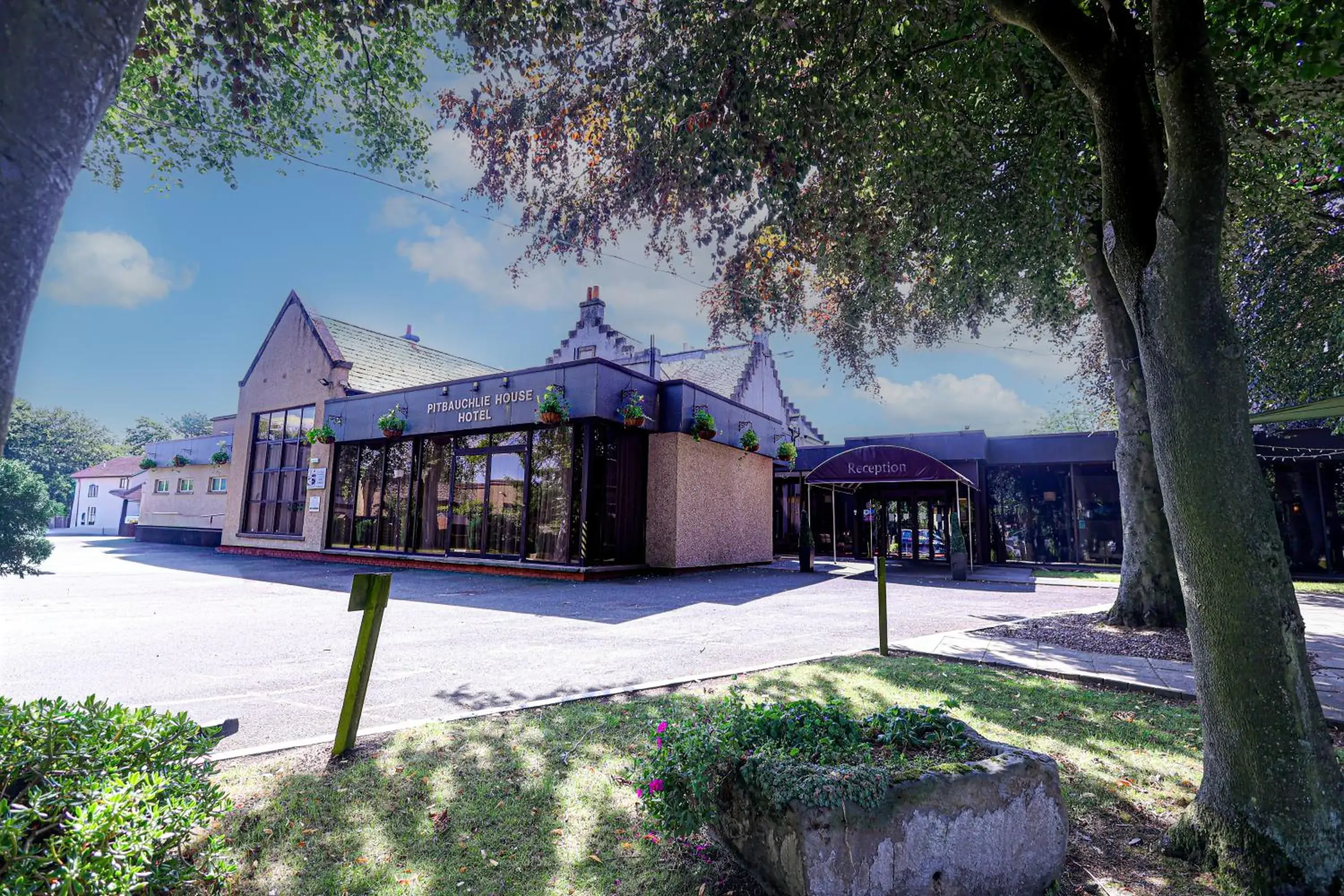 Property building in Pitbauchlie House Hotel - Sure Hotel Collection by Best Western Property building in Pitbauchlie House Hotel - Sure Hotel Collection by Best Western