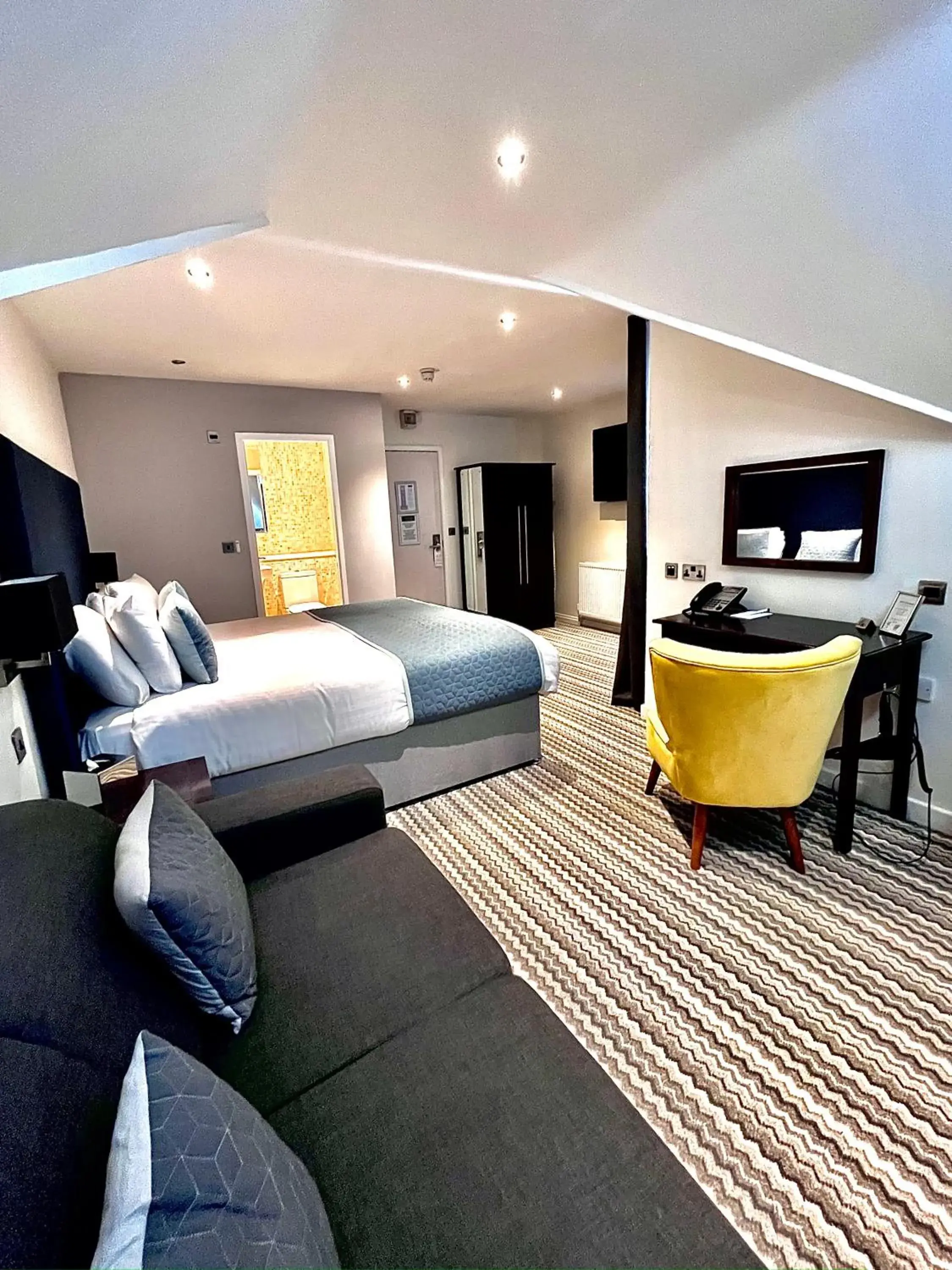 Superior Family Room in Mode Hotel St Annes Superior Family Room in Mode Hotel St Annes