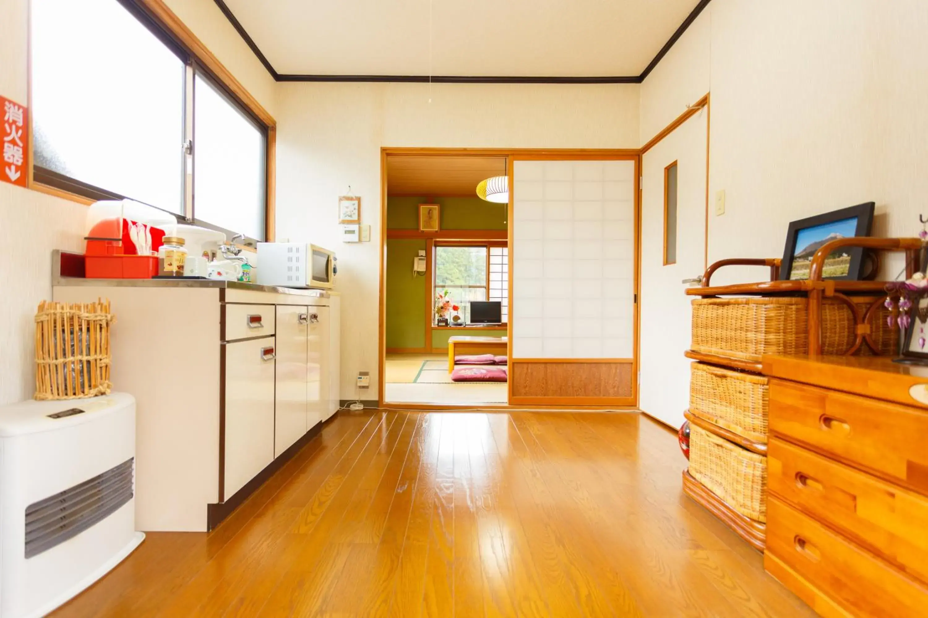 Photo of the whole room in Yufuin Inakamura Inakaso Photo of the whole room in Yufuin Inakamura Inakaso