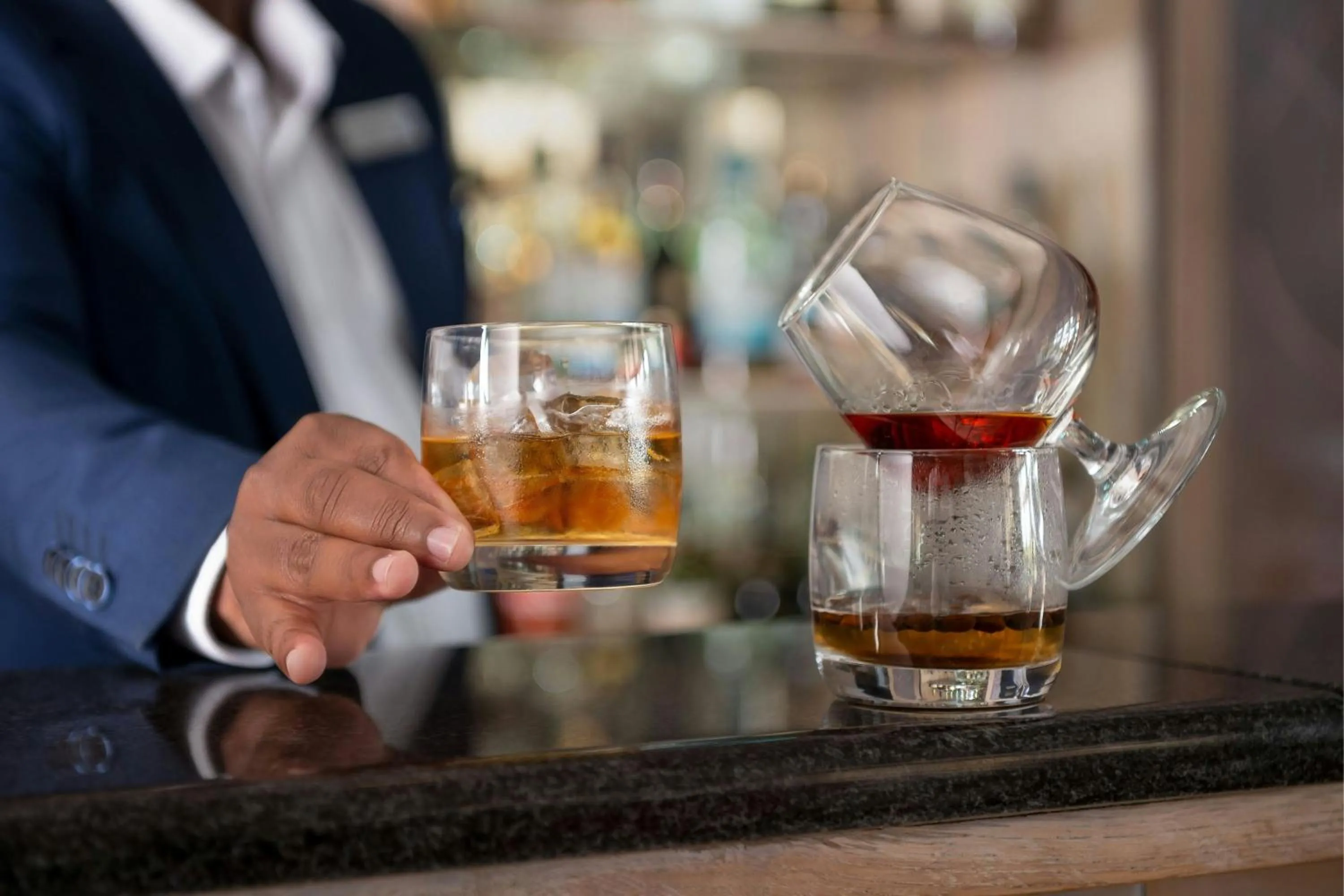 Lounge or bar in Protea Hotel by Marriott Karridene Beach