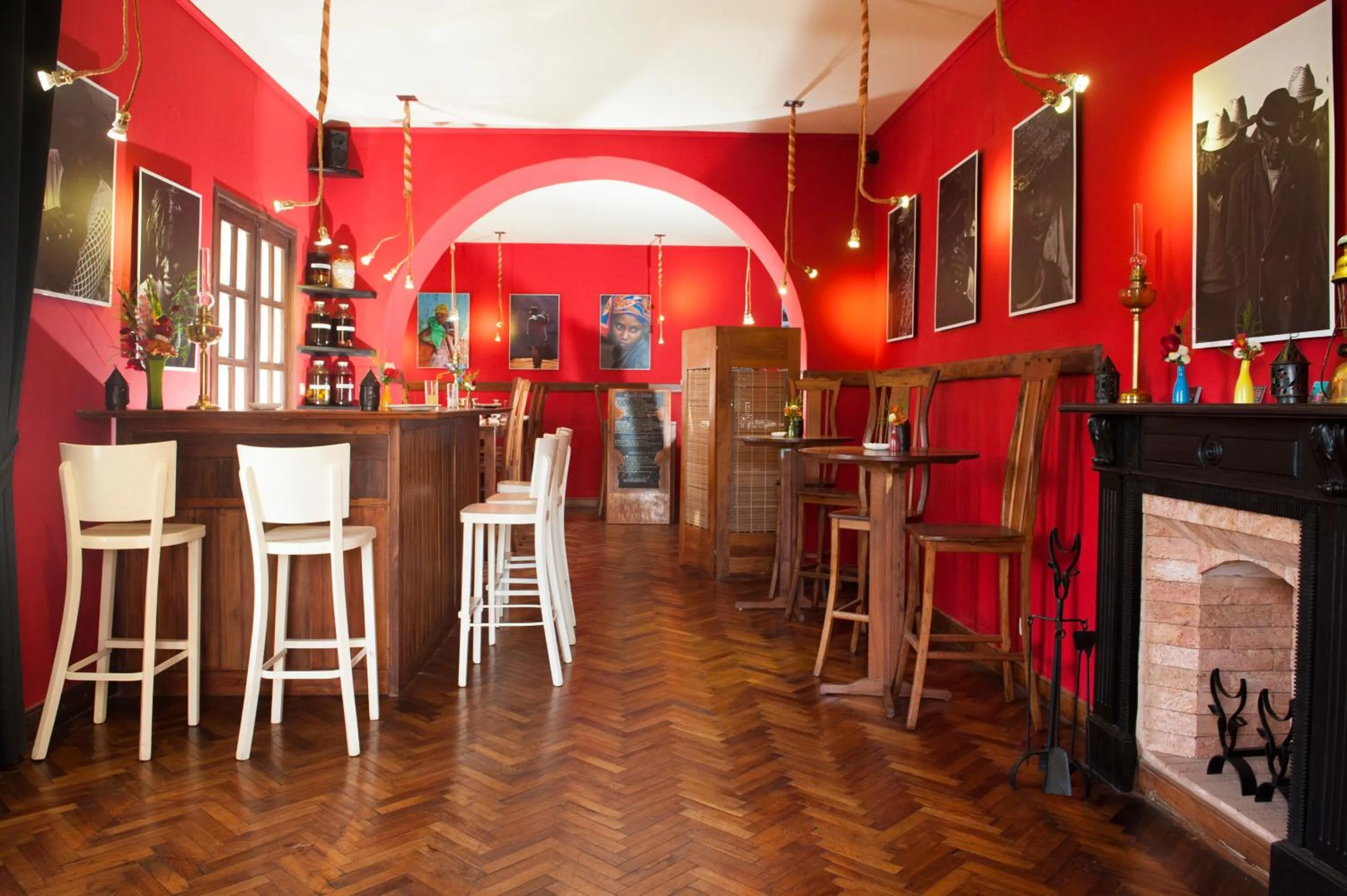 Restaurant/places to eat in Les 3 Métis