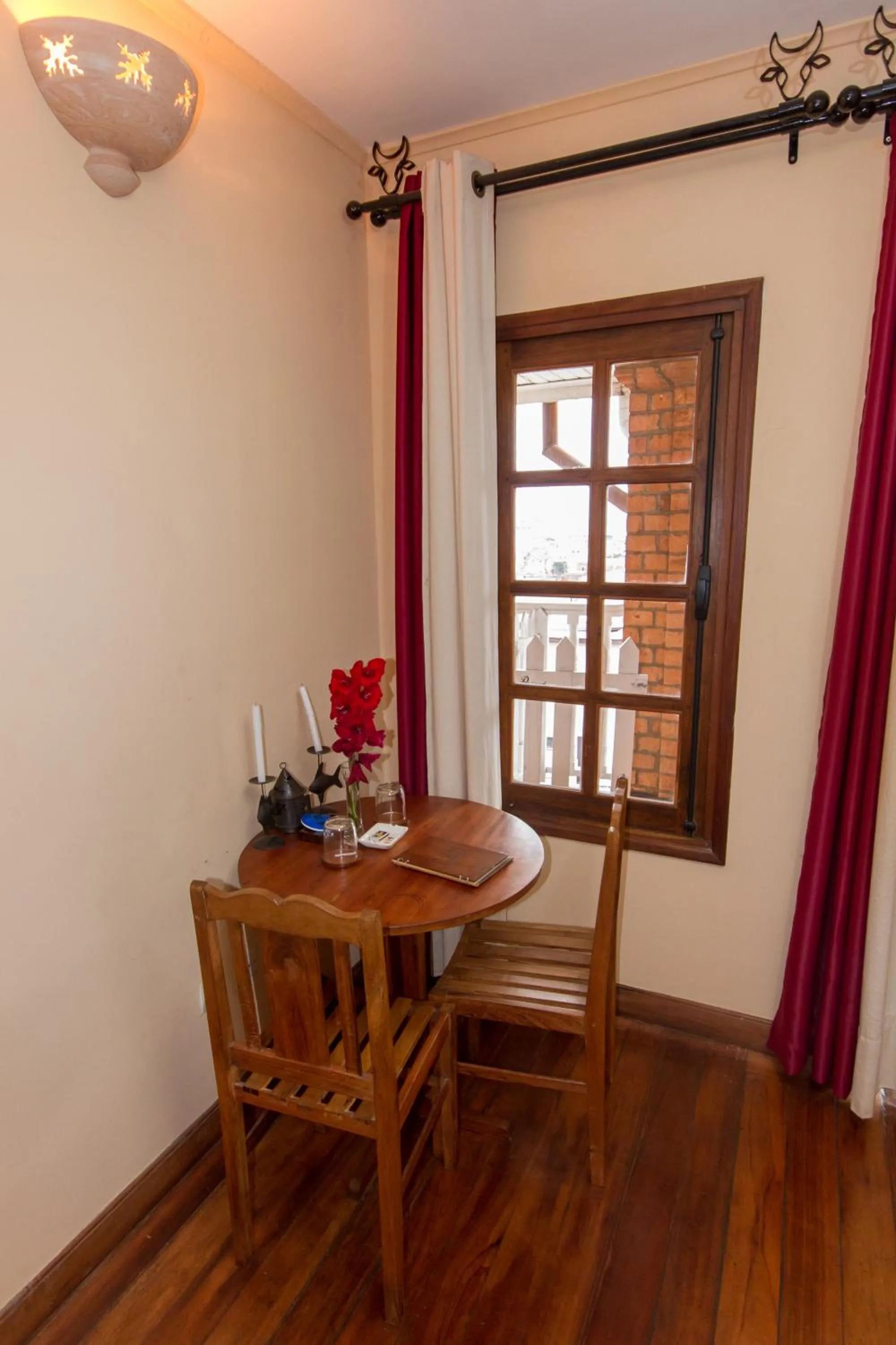 Dining area in Les 3 Métis