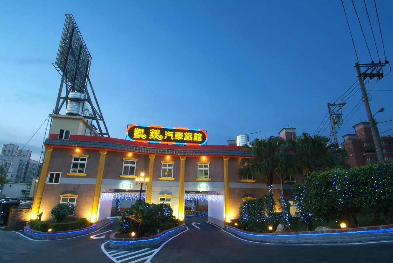 Property building in Cai-Lai Motel