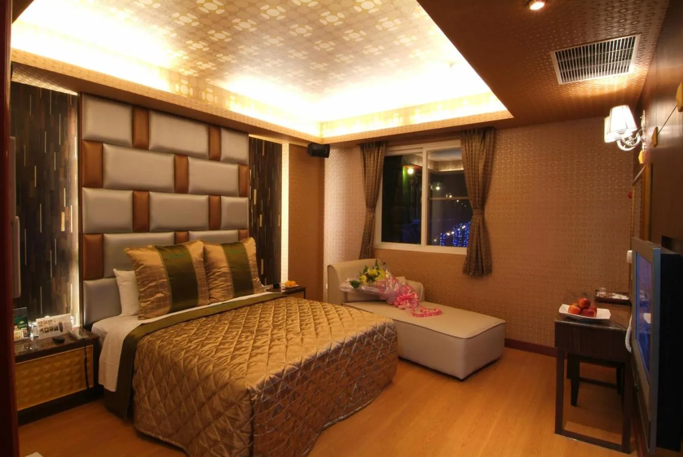 Bed in Cai-Lai Motel