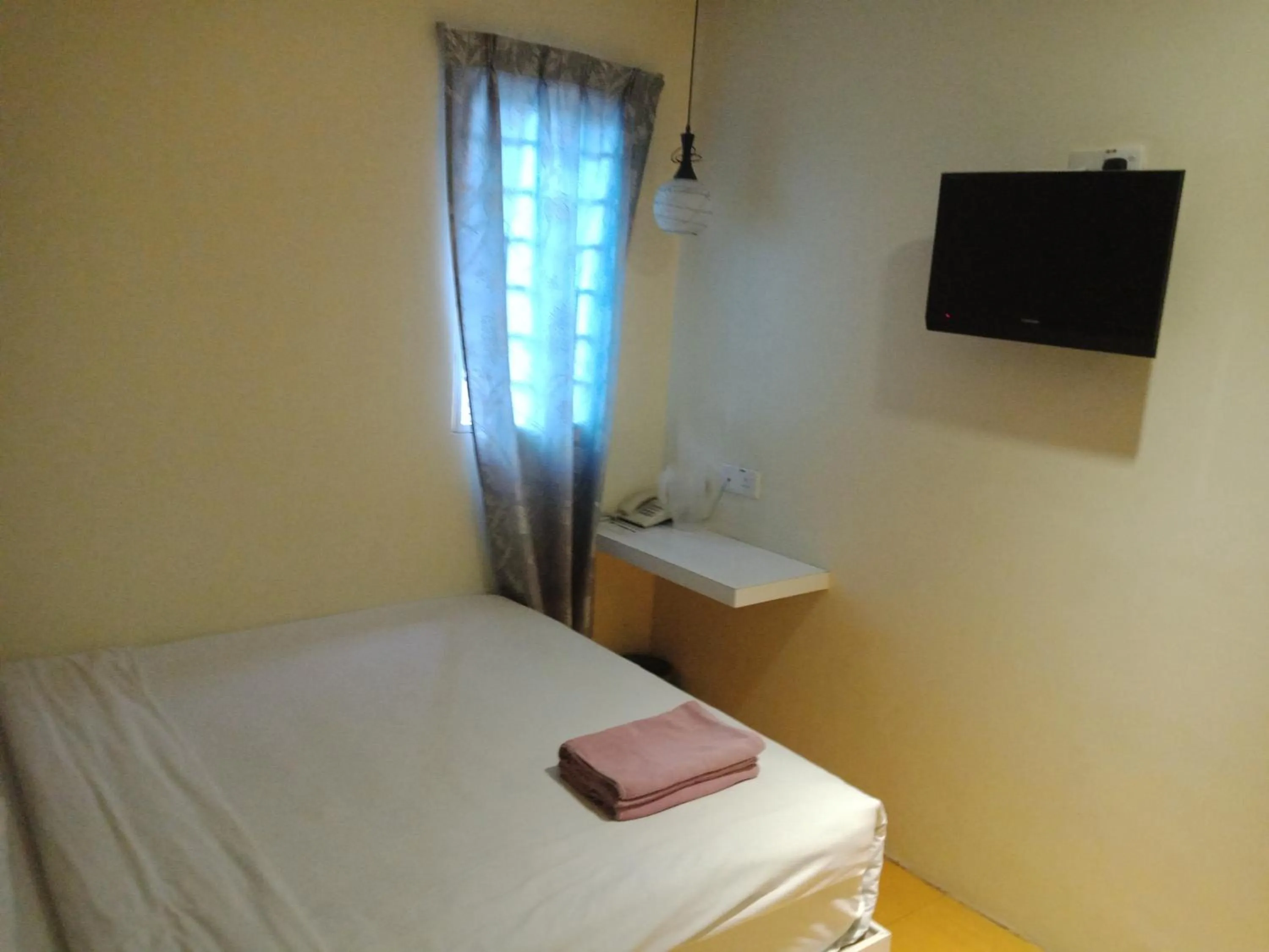 Photo of the whole room, Bed in Hotel 77 Rawang