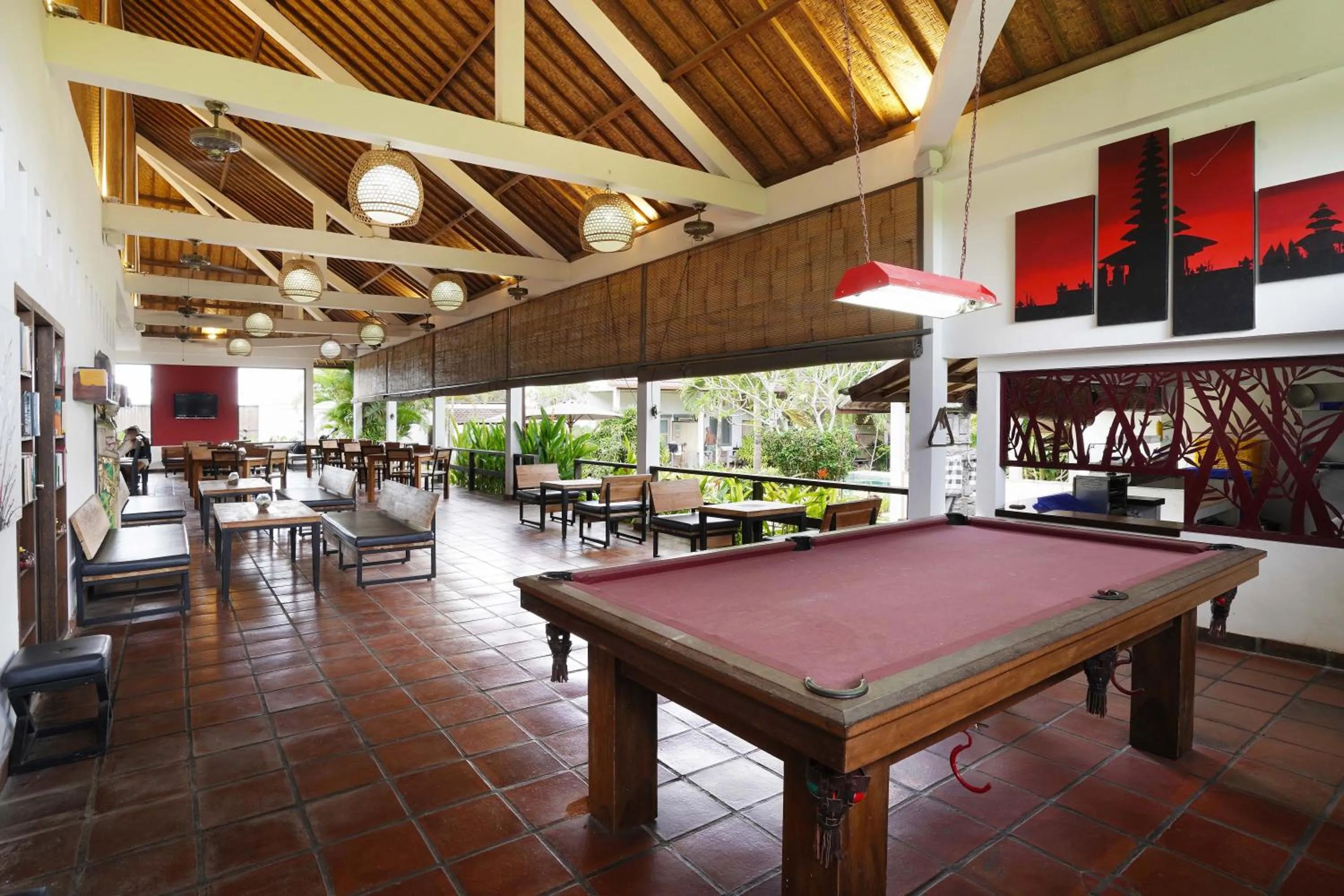 Billiard in Casa Asia