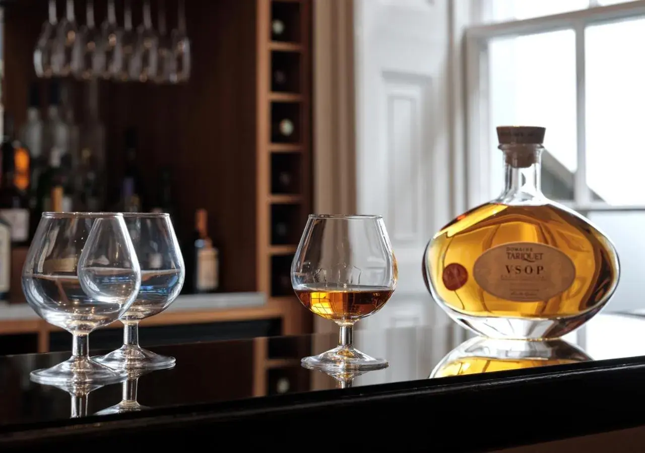 Lounge or bar in Montagu Place Hotel Lounge or bar in Montagu Place Hotel