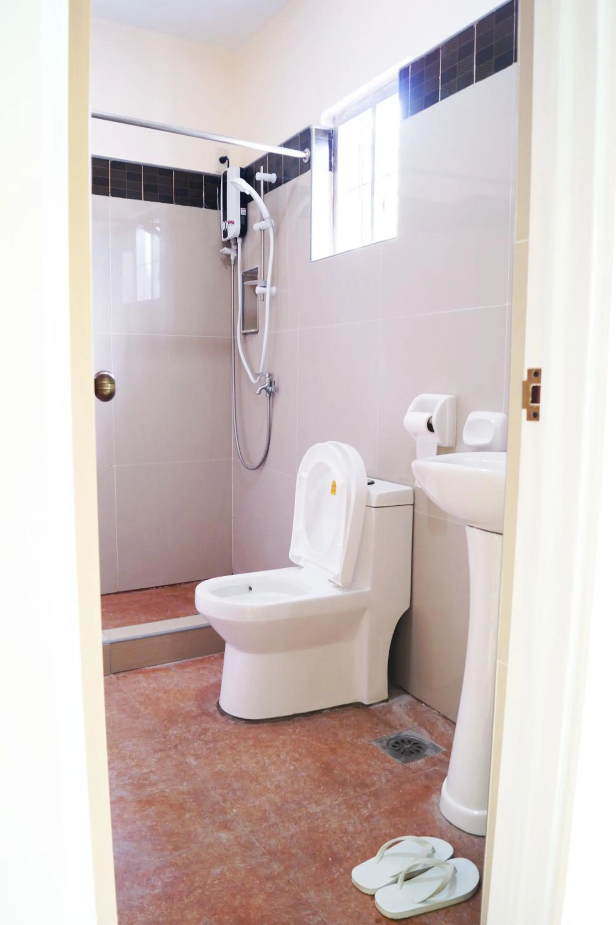 Bed in B&J Guesthouse and Tours