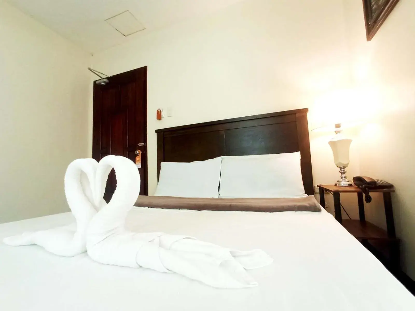 Bed in B&J Guesthouse and Tours Bed in B&J Guesthouse and Tours