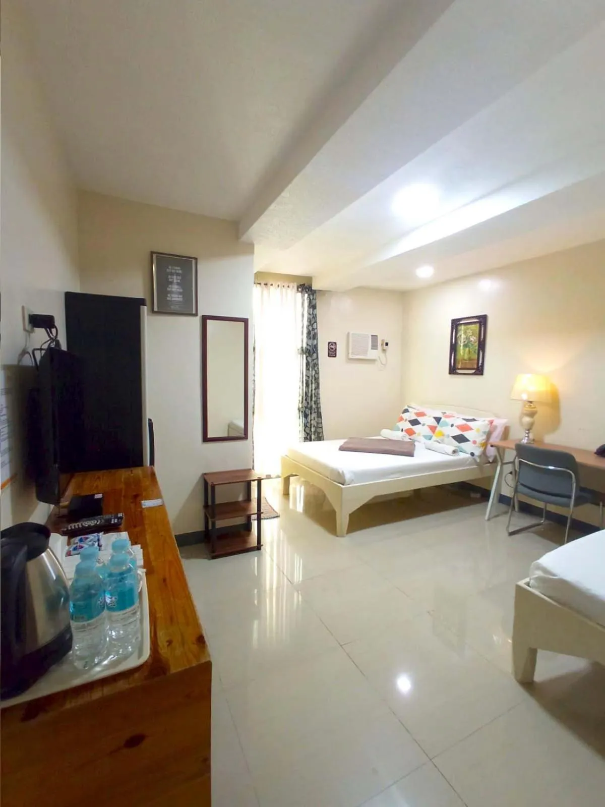 Bed in B&J Guesthouse and Tours