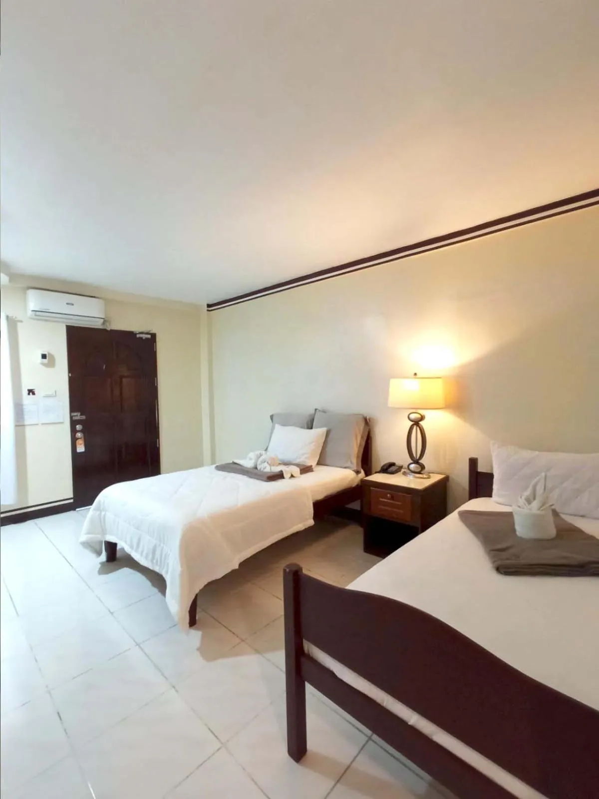 Bedroom, Bed in B&J Guesthouse and Tours